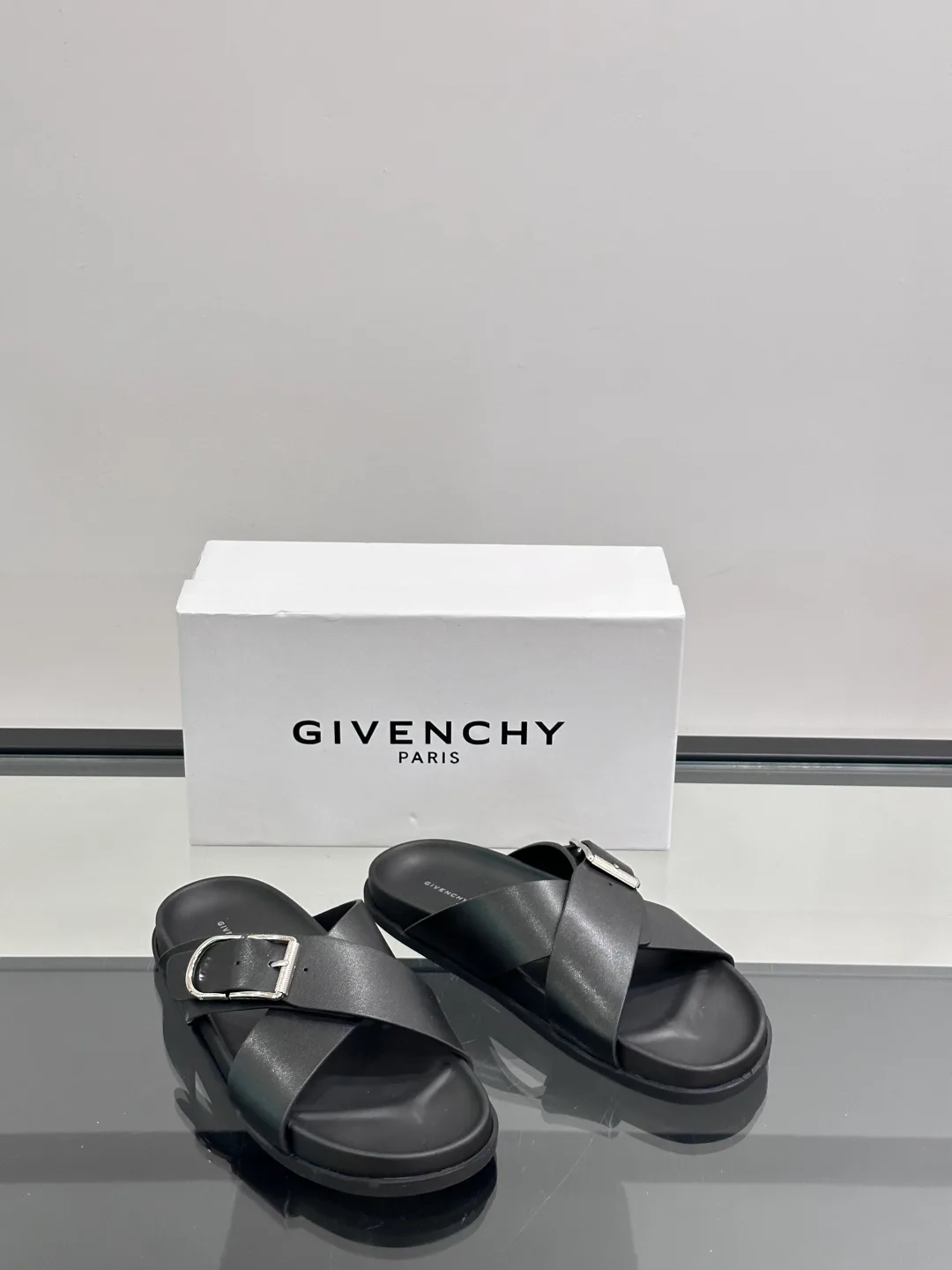 Шлепанцы Мужские Givenchy 36315