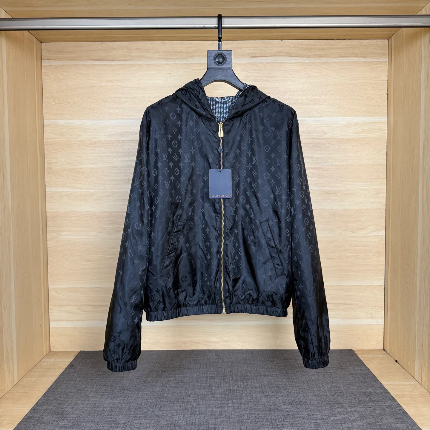 Куртки И Пуховики Мужские Louis Vuitton 13563967