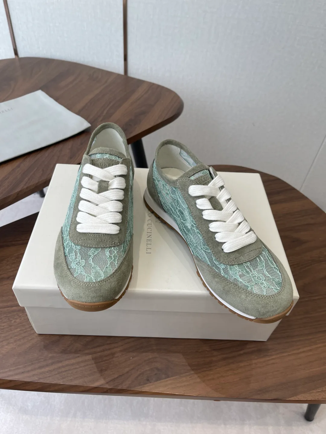 Кроссовки Женские Brunello Cucinelli 11843516