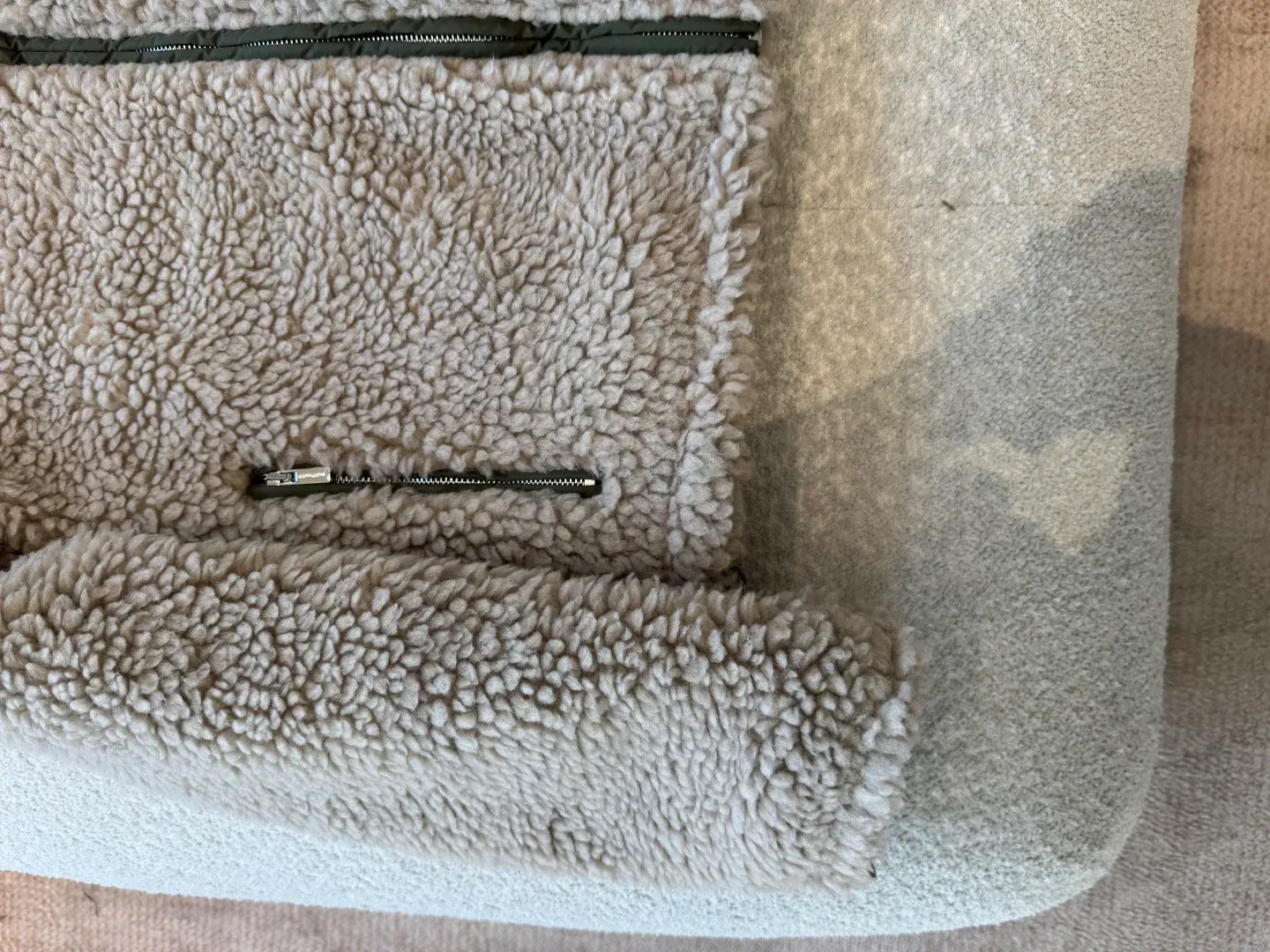 Куртки И Пуховики Женские Miu Miu 368389