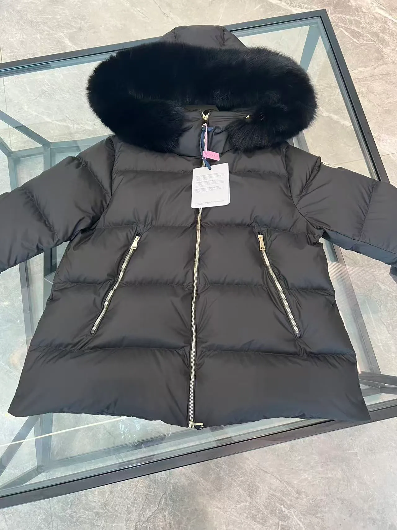 Куртки И Пуховики Женские Moncler 236550