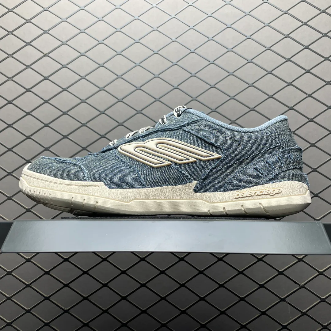 Кроссовки Женские Balenciaga 17293014