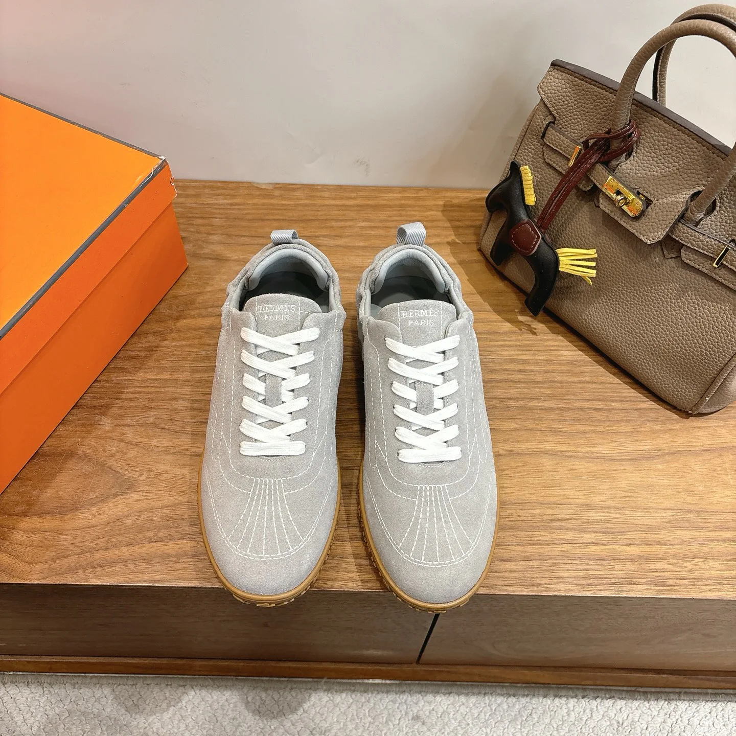 Кроссовки Женские Hermes 11891956