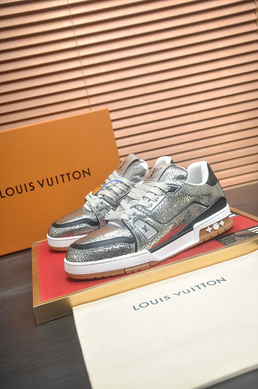 Кроссовки Женские Louis Vuitton 9848137