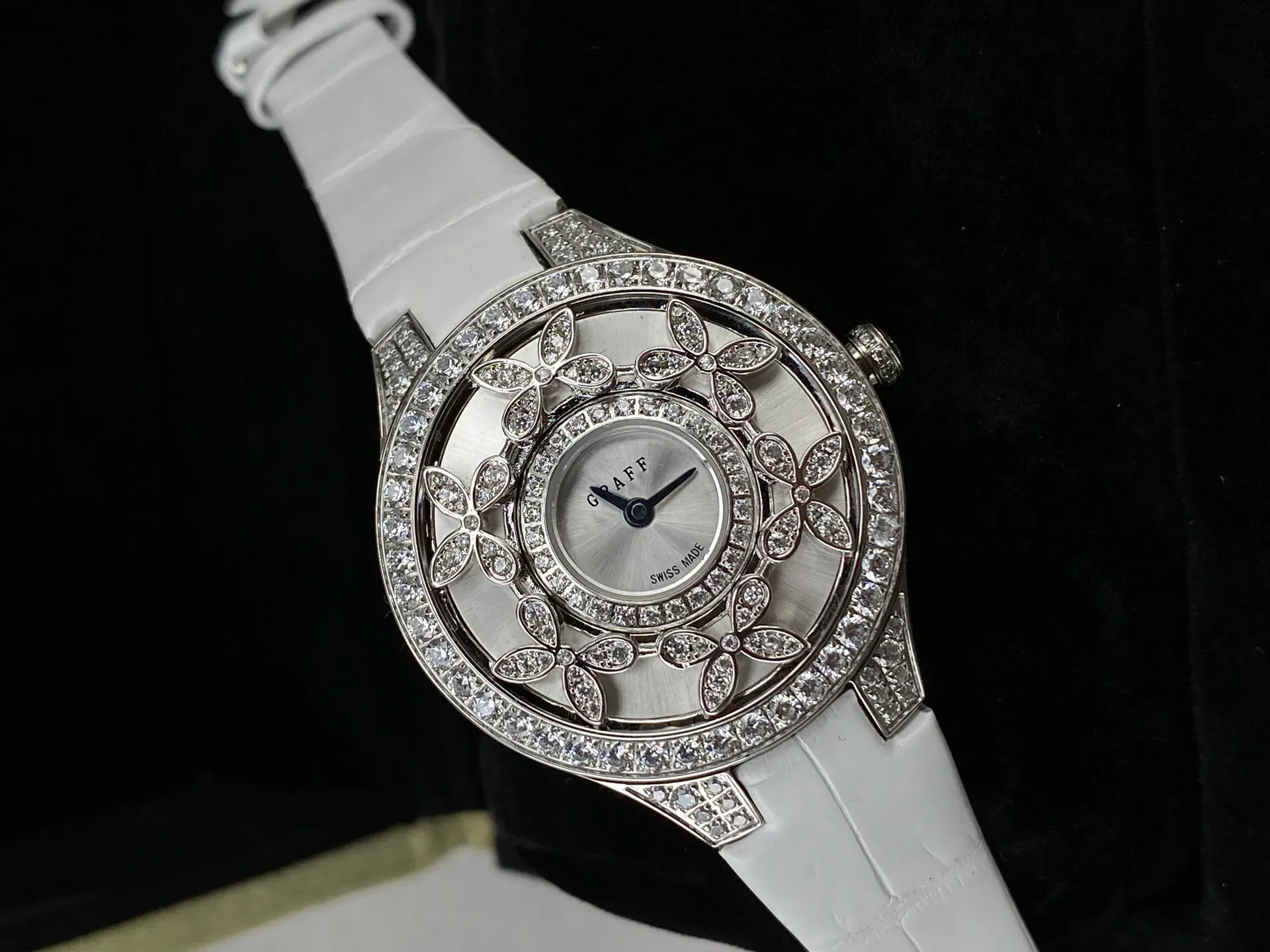 Часы Женские Graff 1540208