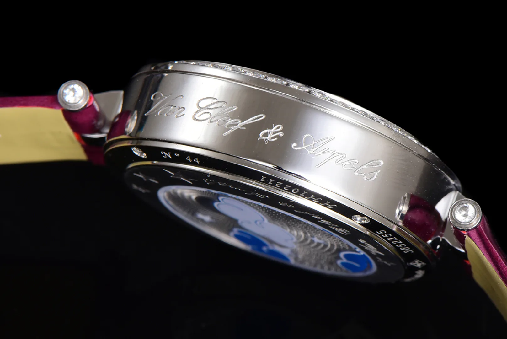 Часы Женские Van Cleef & Arpels 11575432