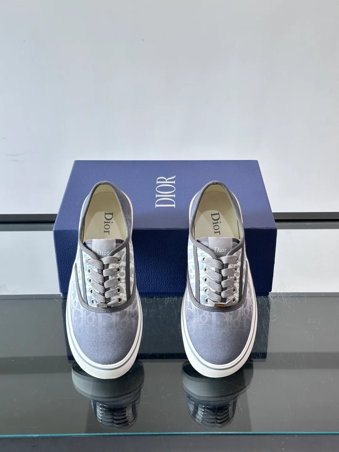 Кроссовки Мужские Christian Dior 17649812
