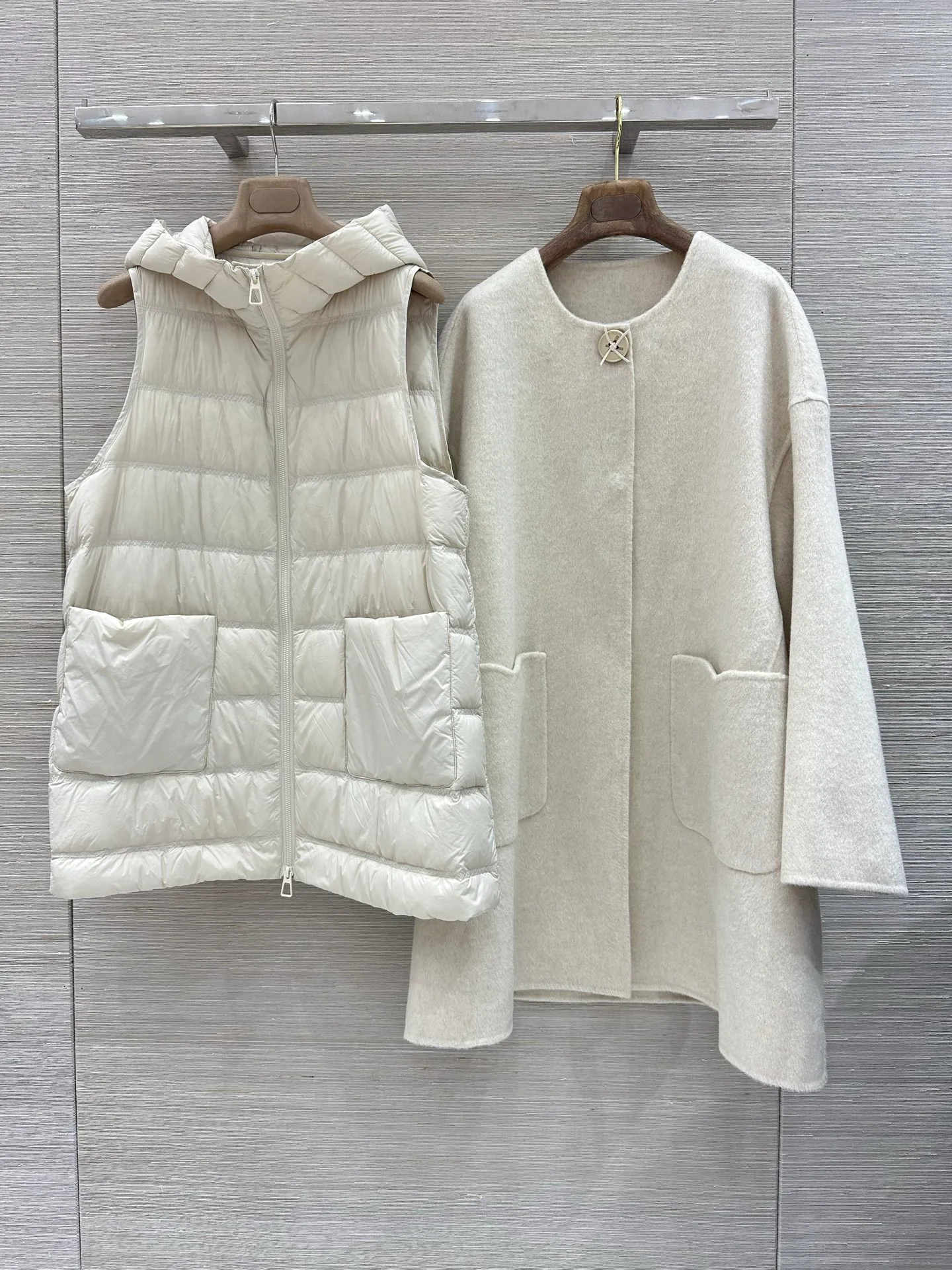Пальто Женские Loro Piana 18714300
