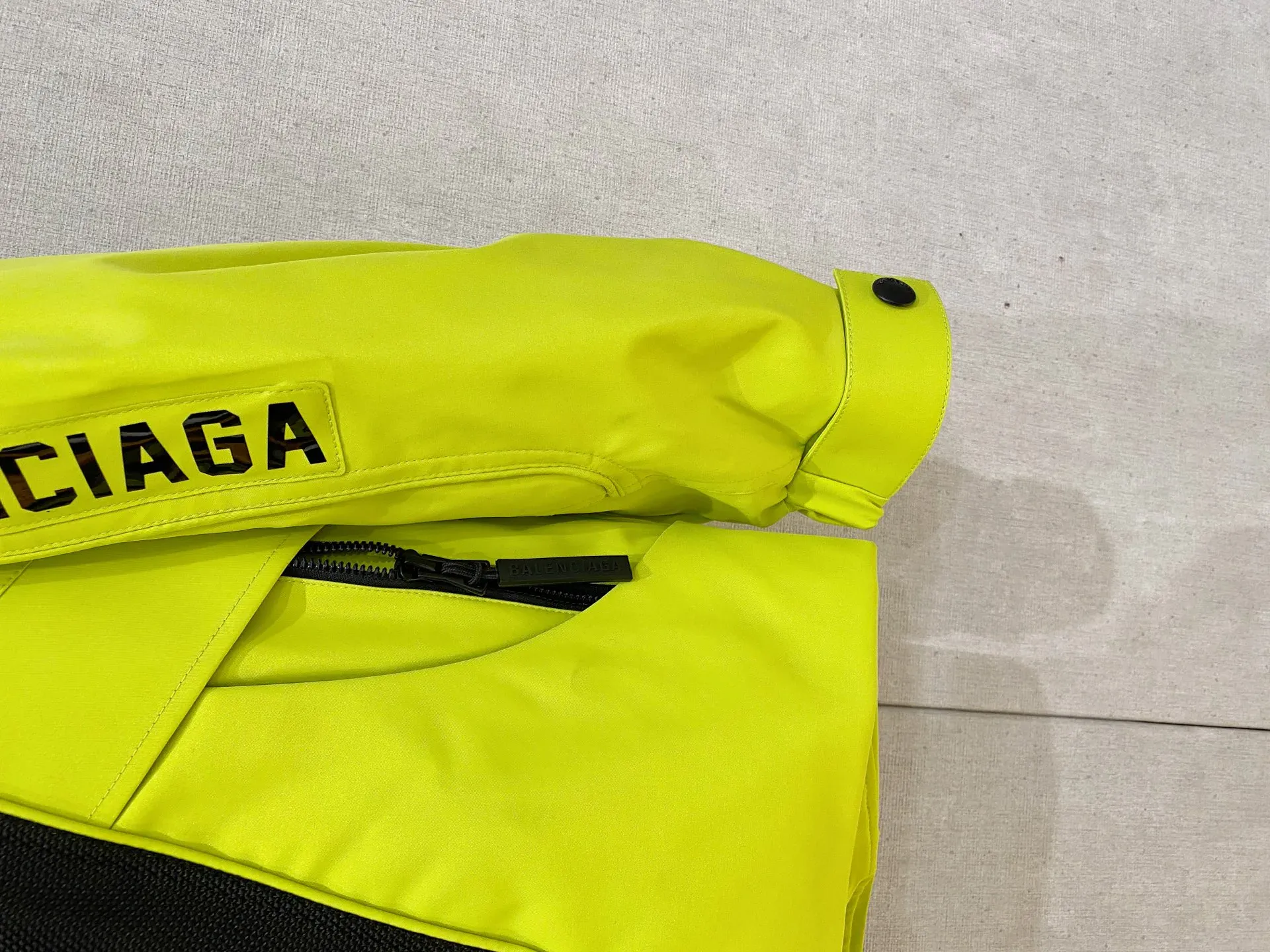 Куртки И Пуховики Мужские Balenciaga 986440