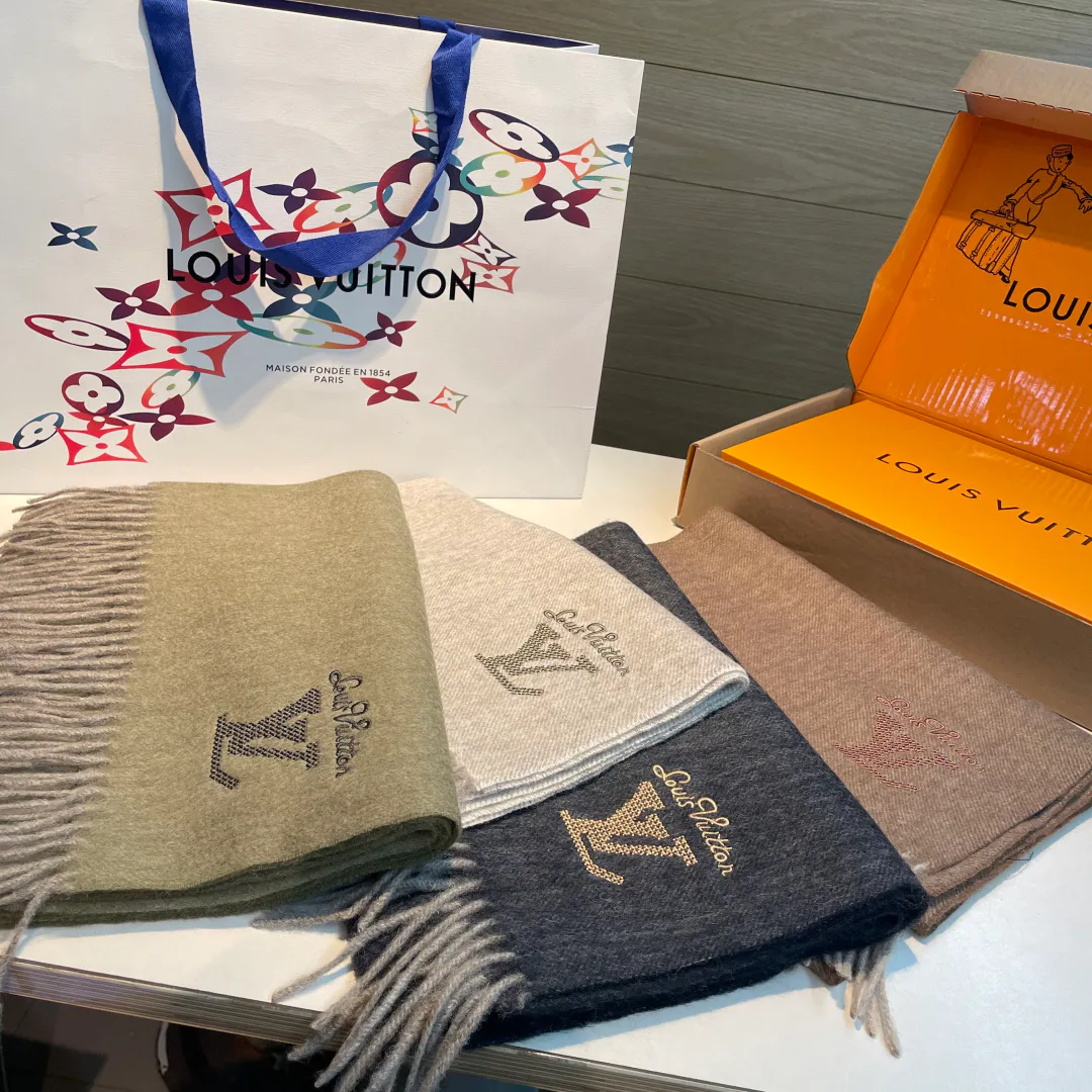 Шарфы Louis Vuitton 1242345