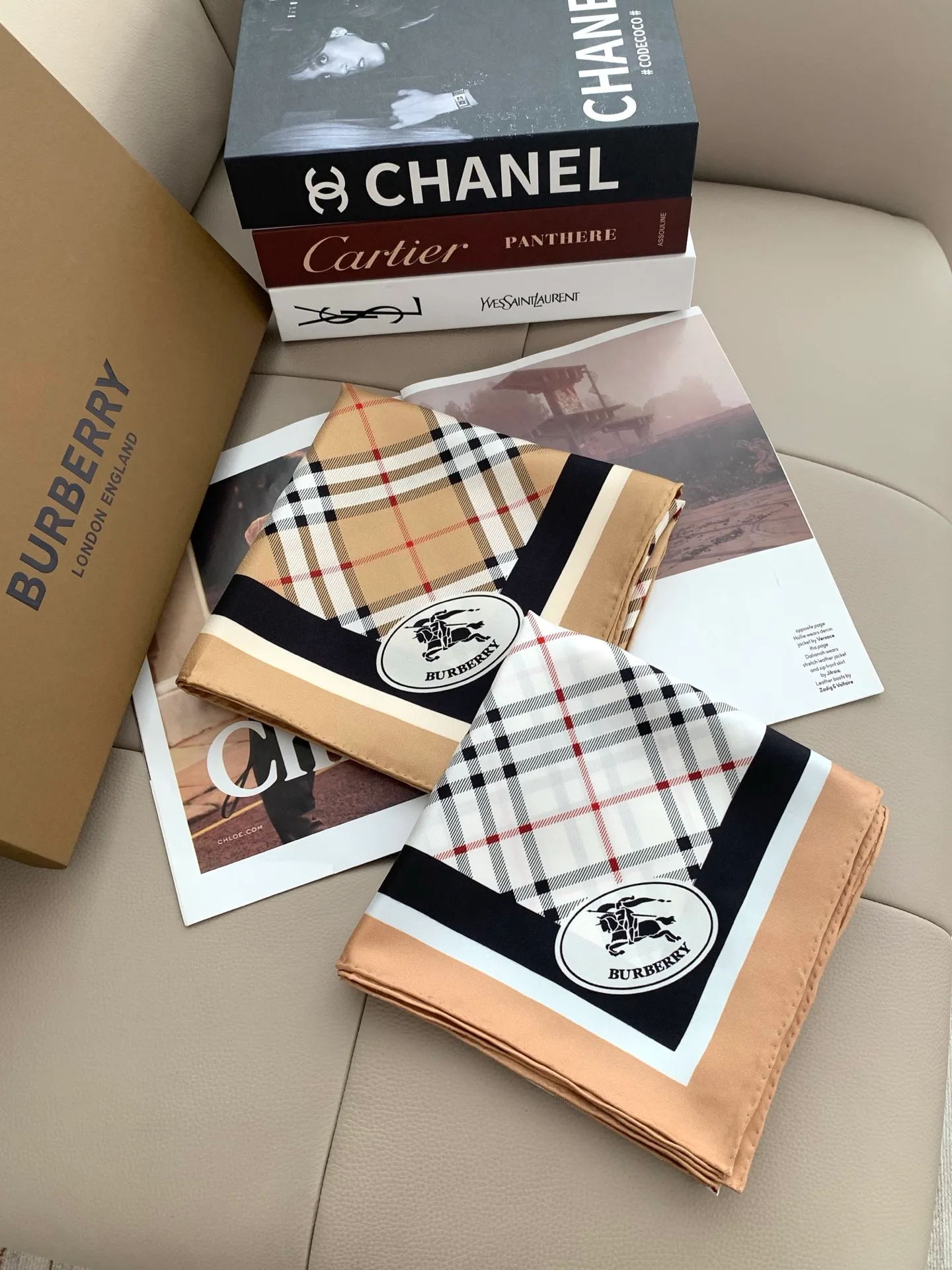 Платки Burberry 18675530