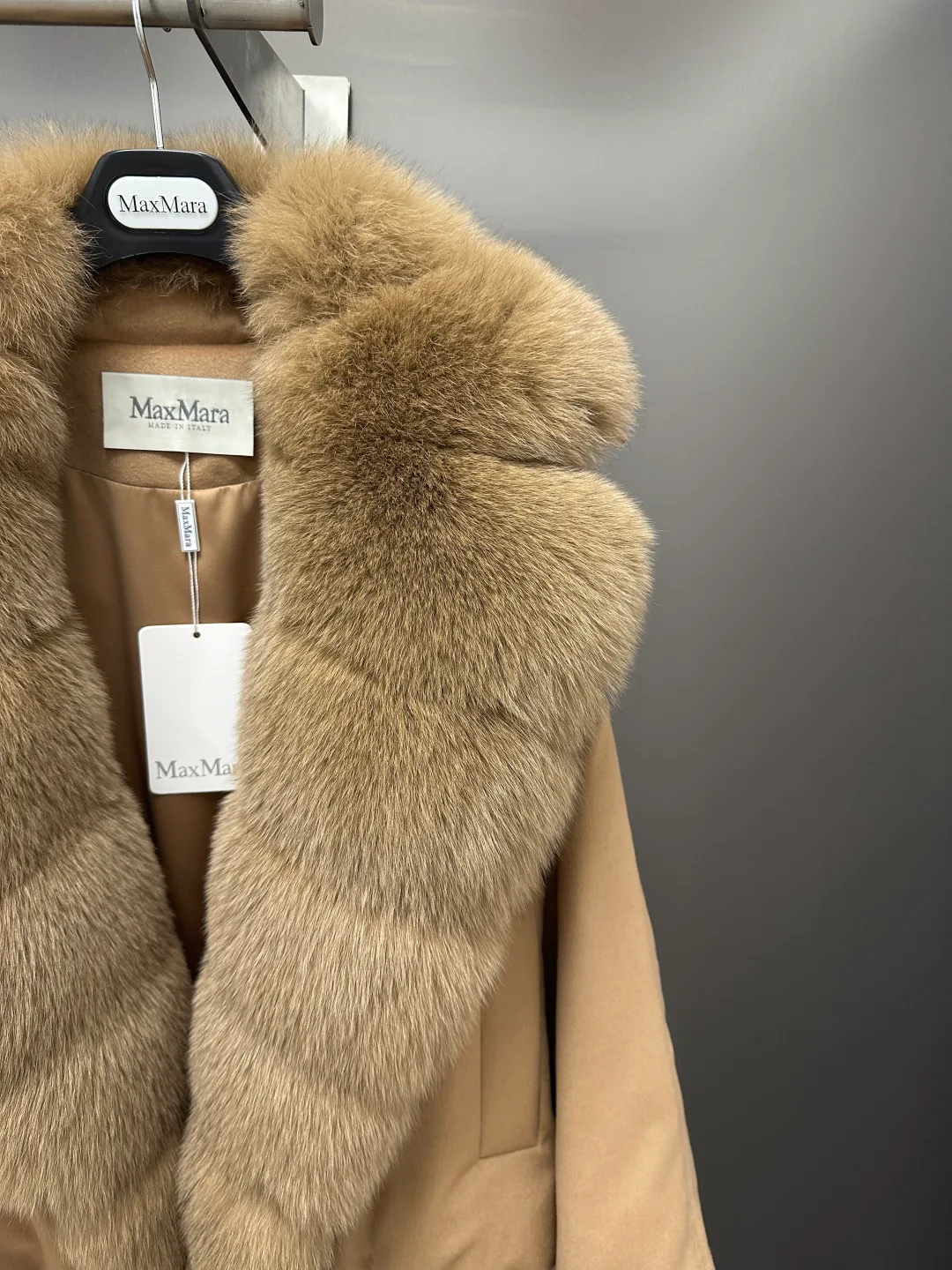 Куртки И Пуховики Женские Max Mara 18226695