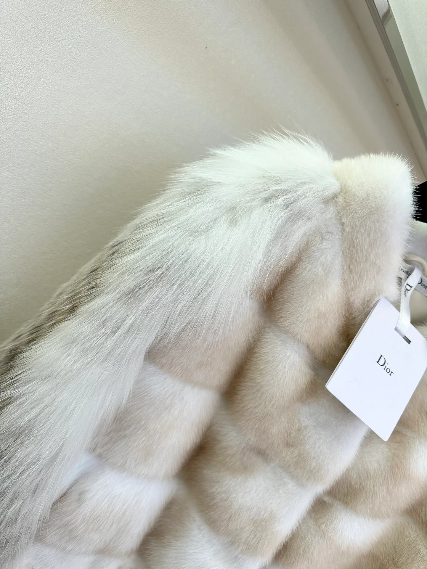 Шубы Женские Christian Dior 990625