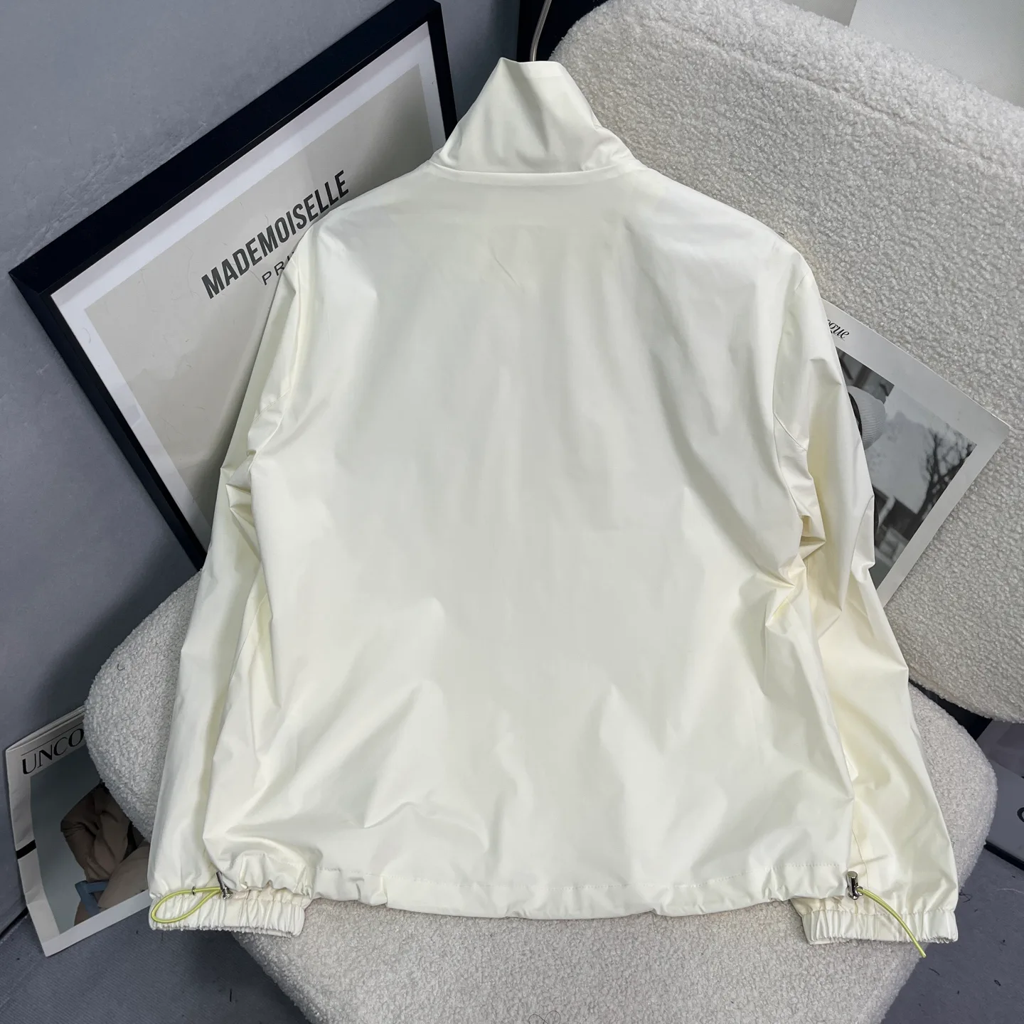 Куртки И Пуховики Женские Moncler 11164348