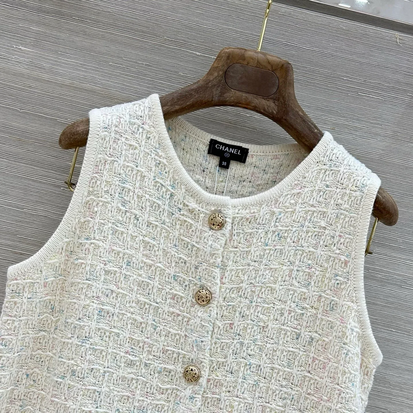 Жилеты Женские Chanel 18481802