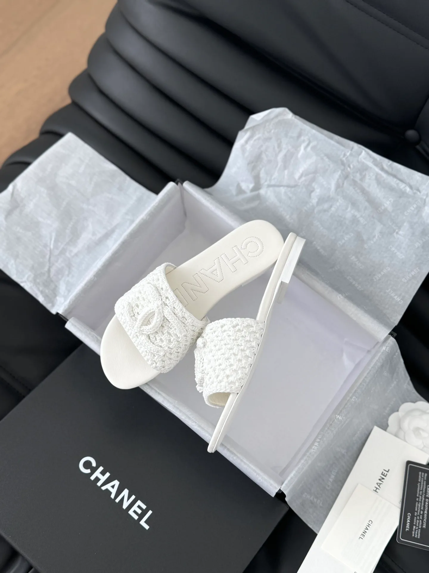 Шлепанцы Женские Chanel 11498146