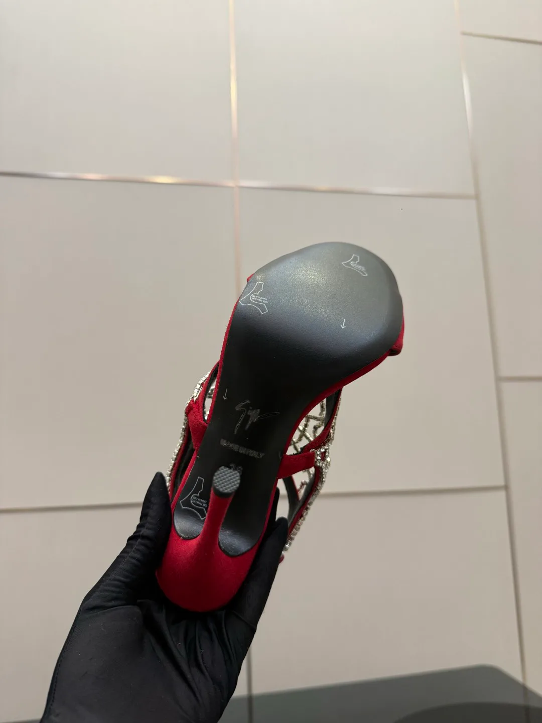 Босоножки Женские Giuseppe Zanotti 14555355