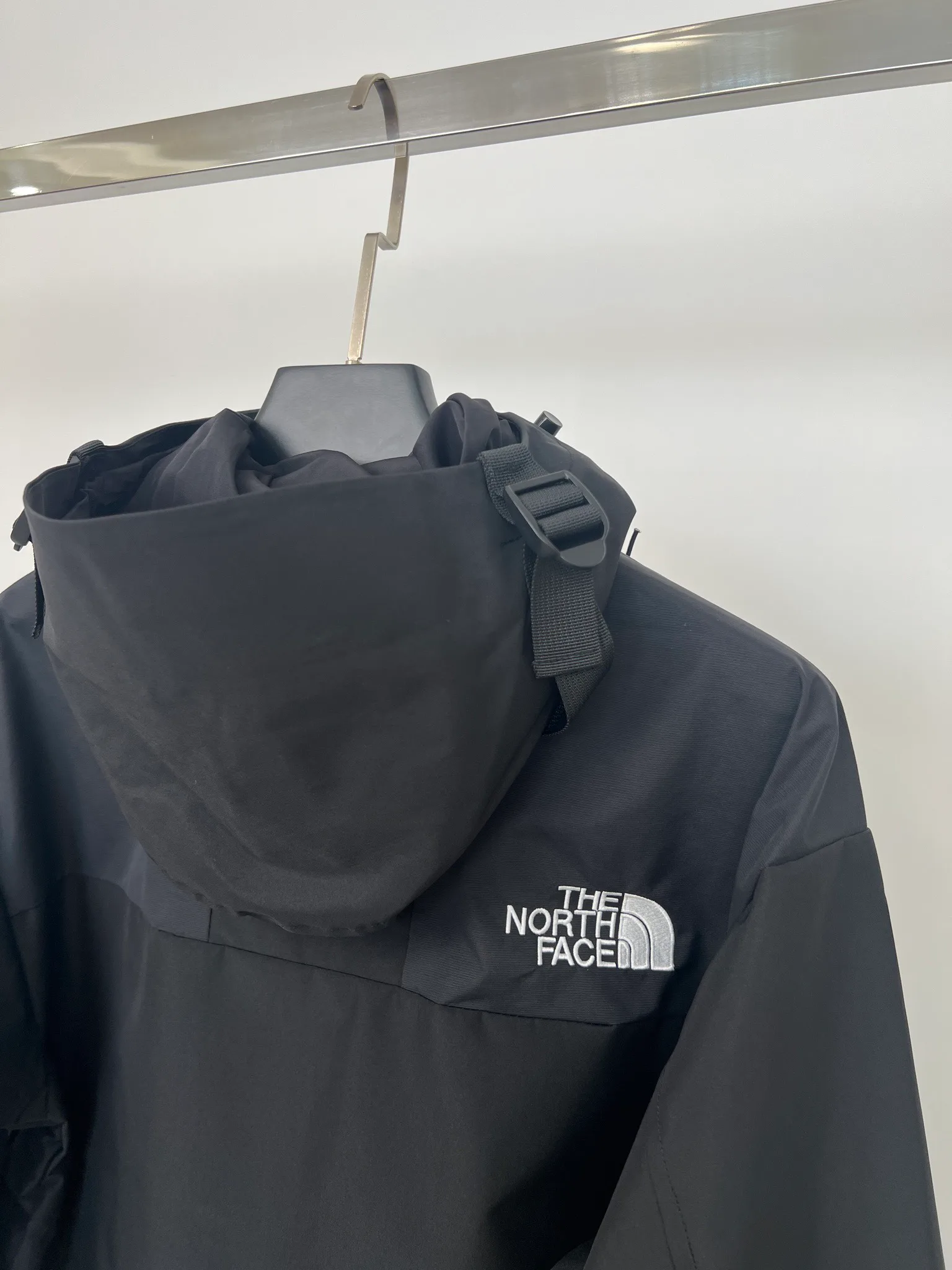 Куртки И Пуховики Женские The North Face 18416102