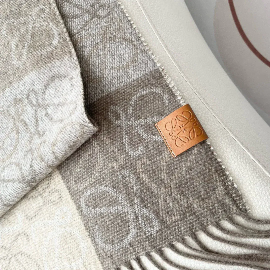 Шарфы Loewe 752734