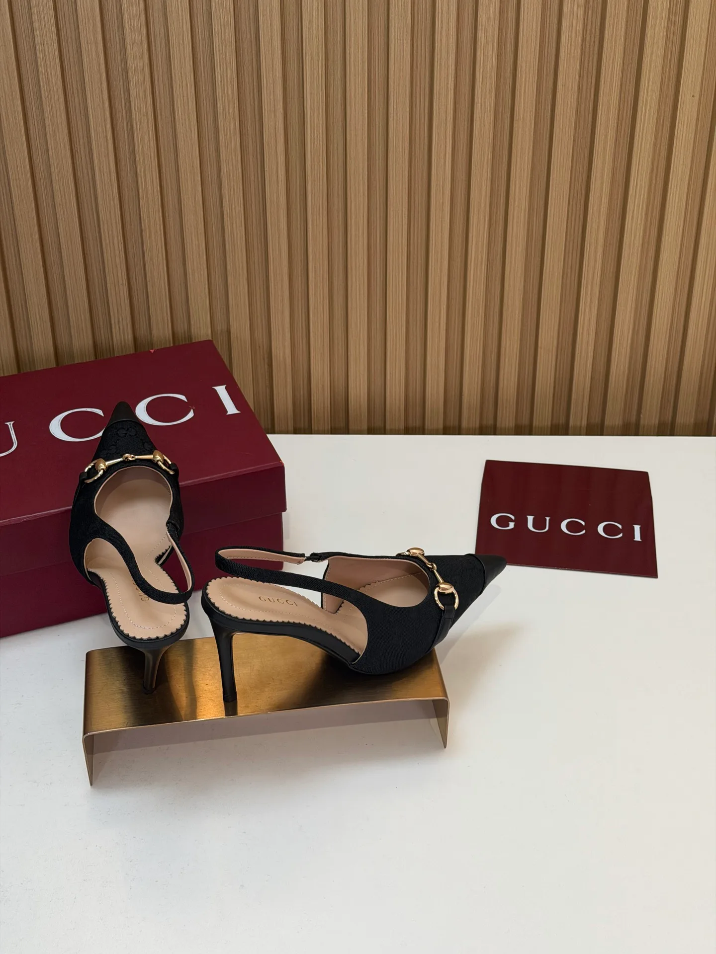 Туфли Женские Gucci 18396283