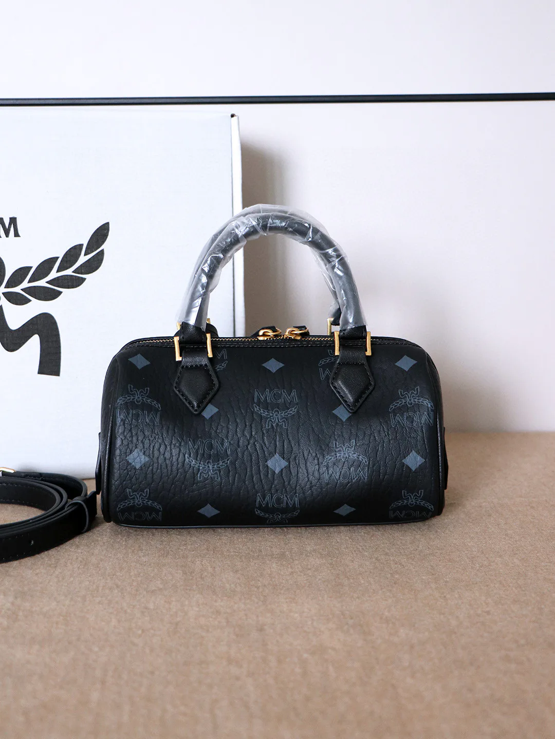 Классические Сумки Женские Mcm 13208837