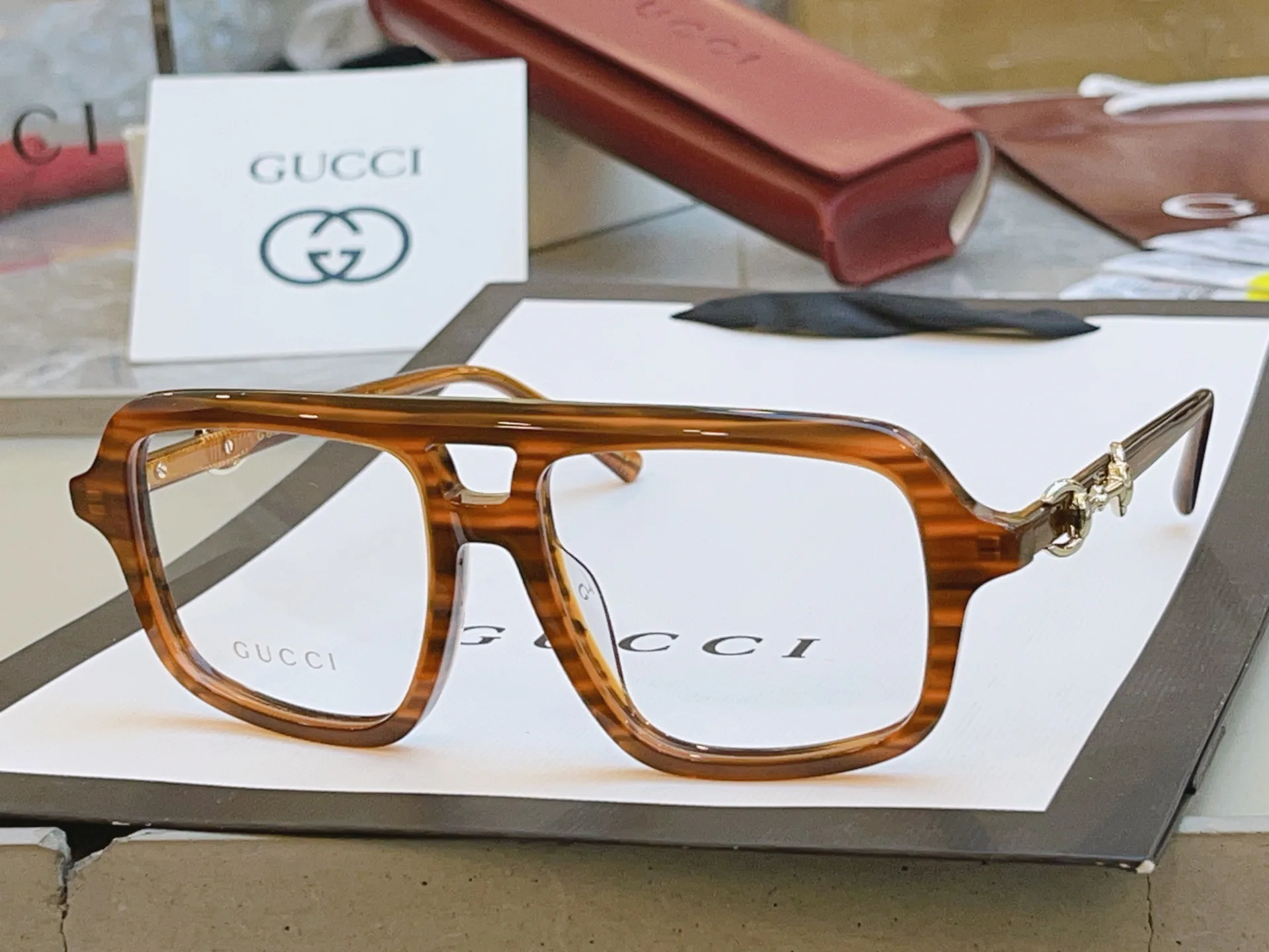 Очки Gucci 11432739