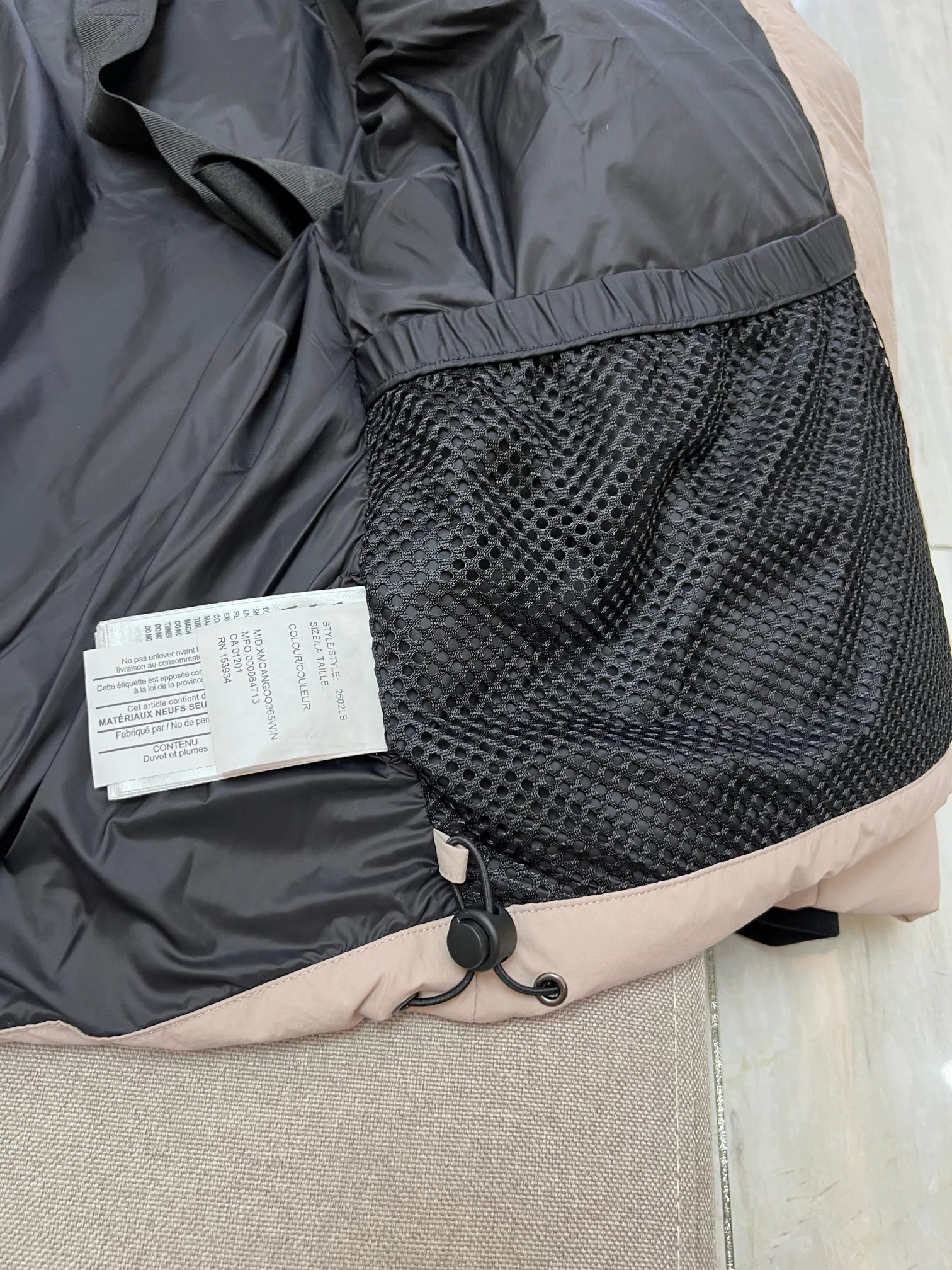 Куртки И Пуховики Женские Canada Goose 1294384