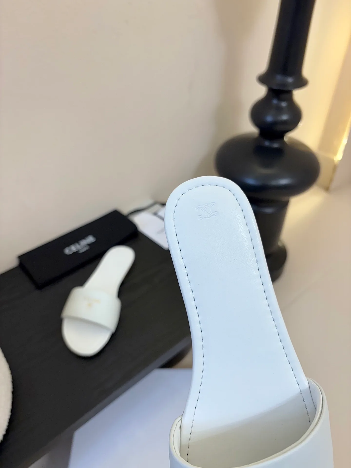 Шлепанцы Женские Celine 4292835