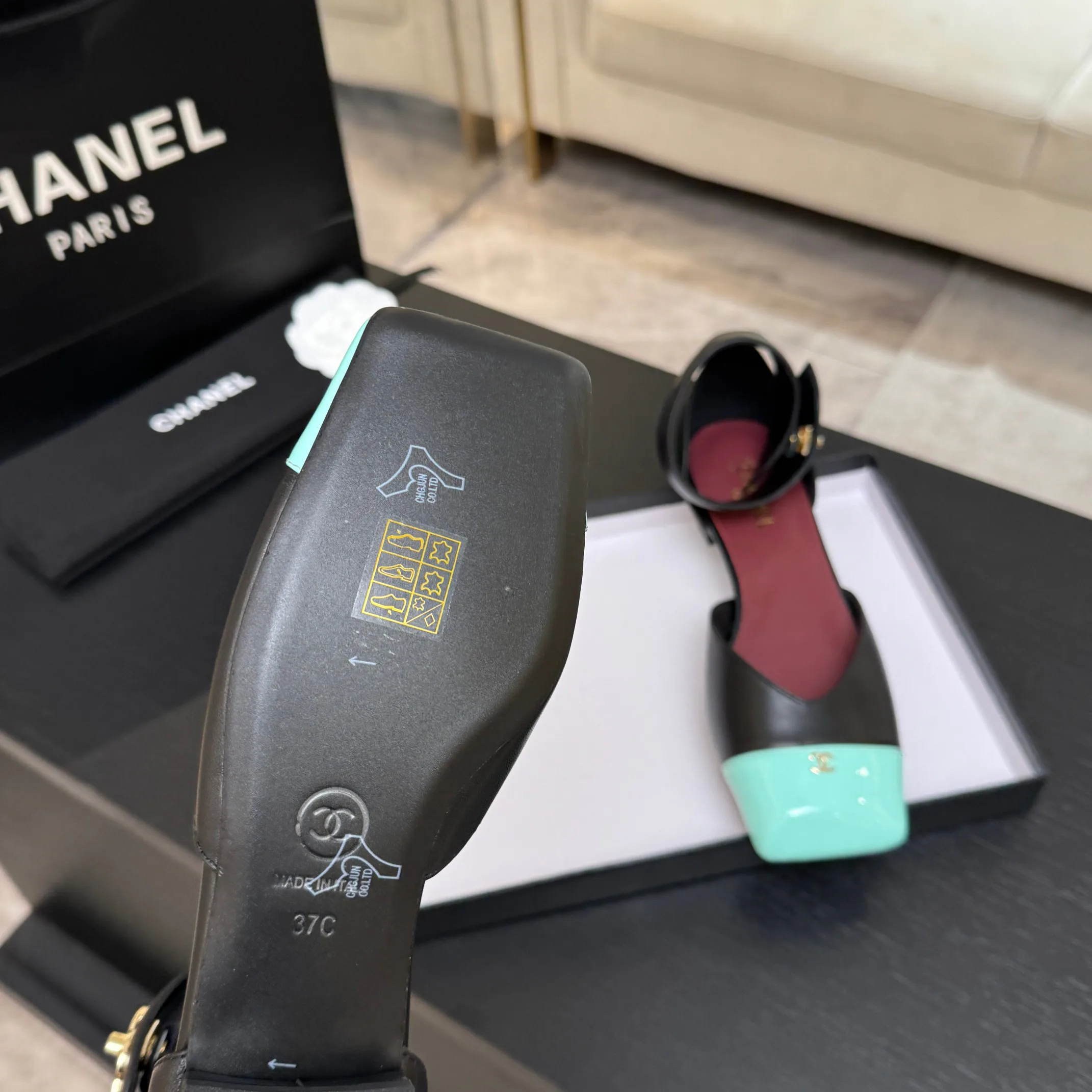 Босоножки Женские Chanel 18104575