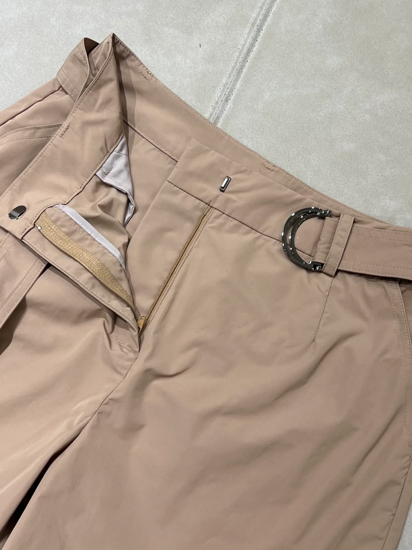 Шорты Женские Brunello Cucinelli 11167725