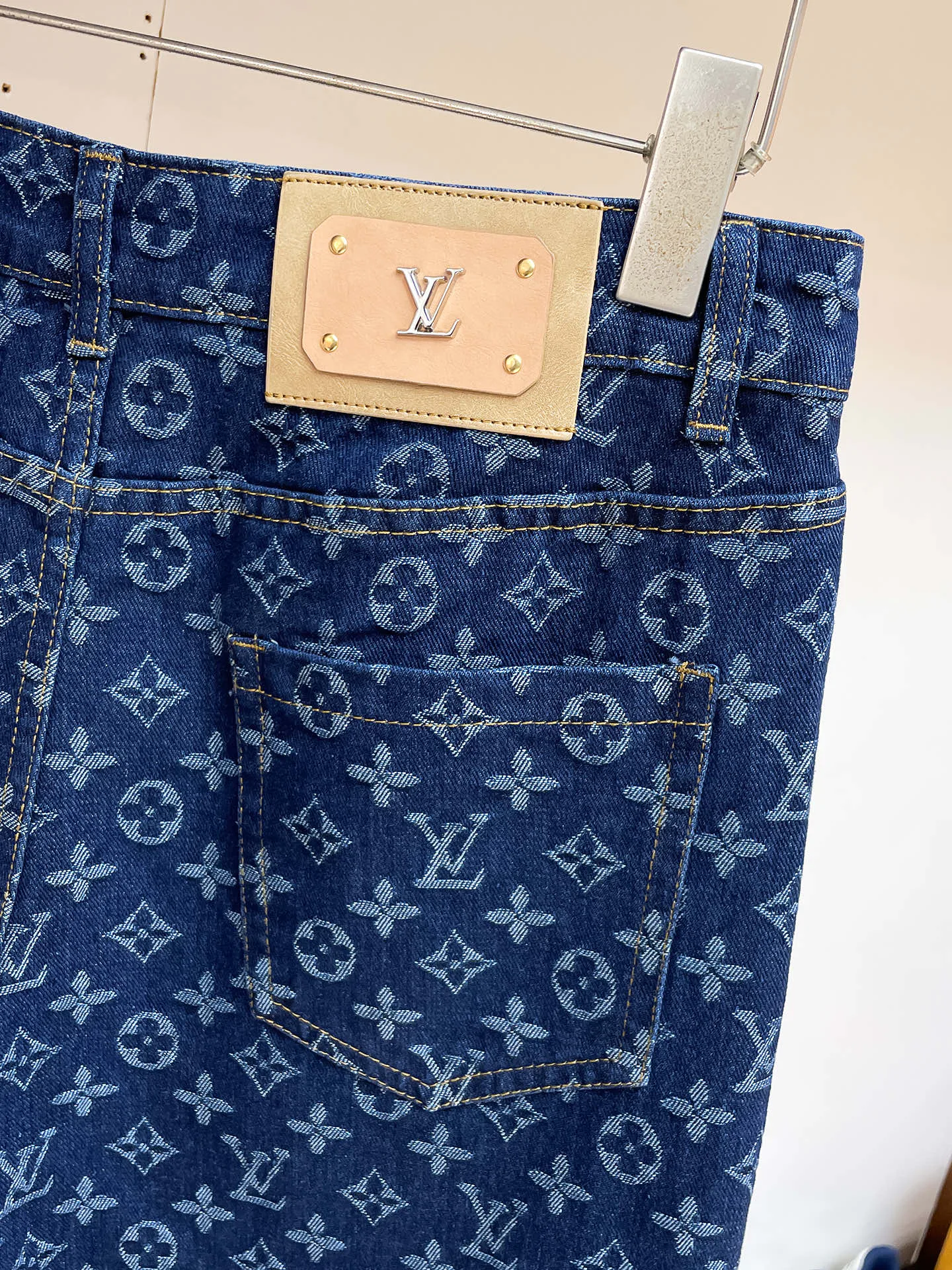 Джинсы Мужские Louis Vuitton 18345639
