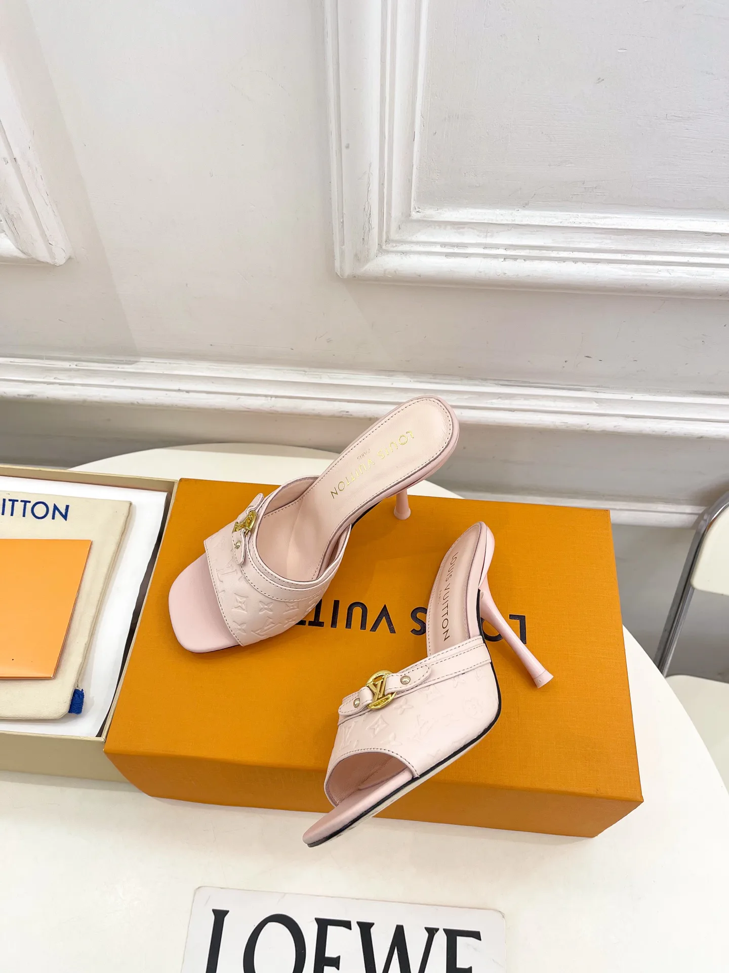 Босоножки Женские Louis Vuitton 496212