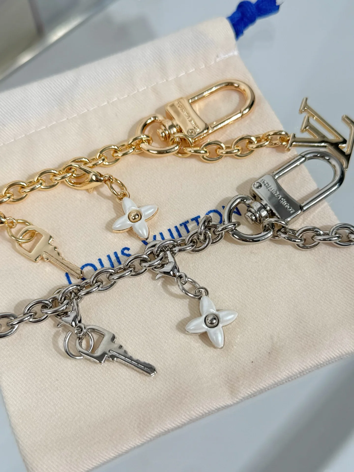 Бижутерия Louis Vuitton 280971