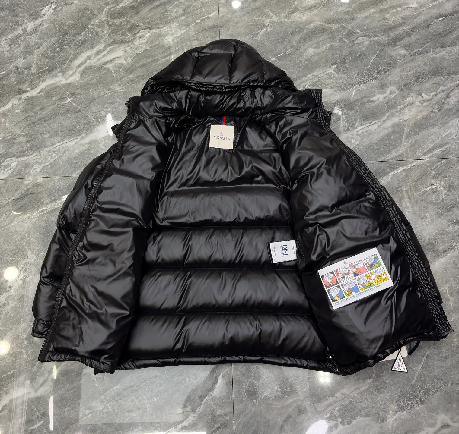 Куртки И Пуховики Женские Moncler 17568657