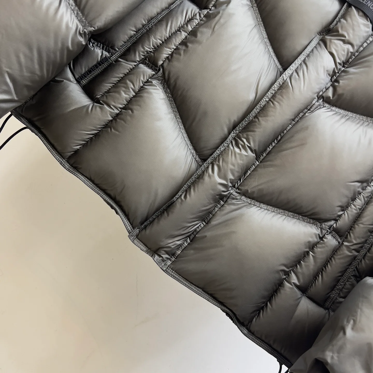 Куртки И Пуховики Женские Balenciaga 844185