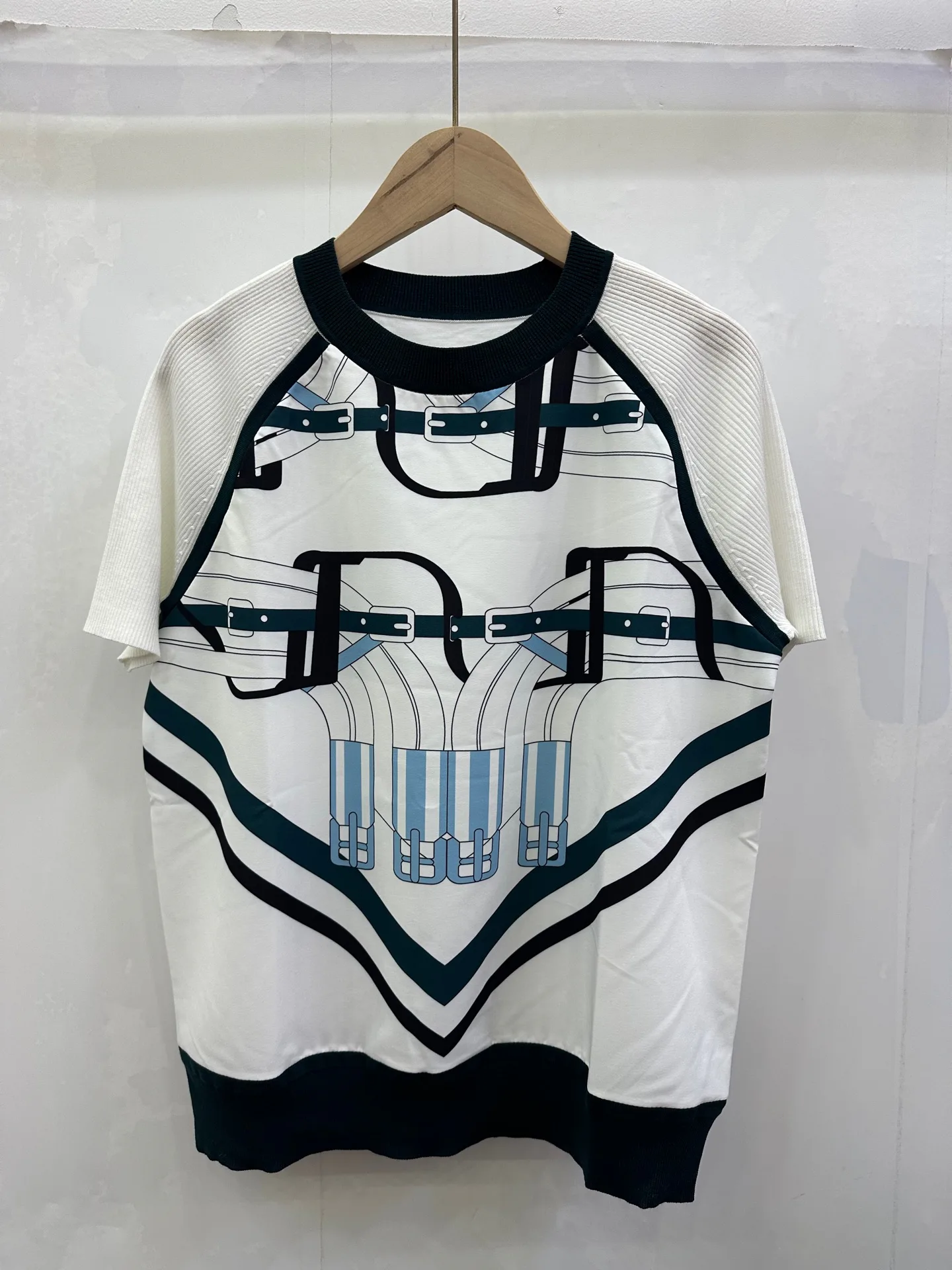 Джемперы Женские Hermes 9829