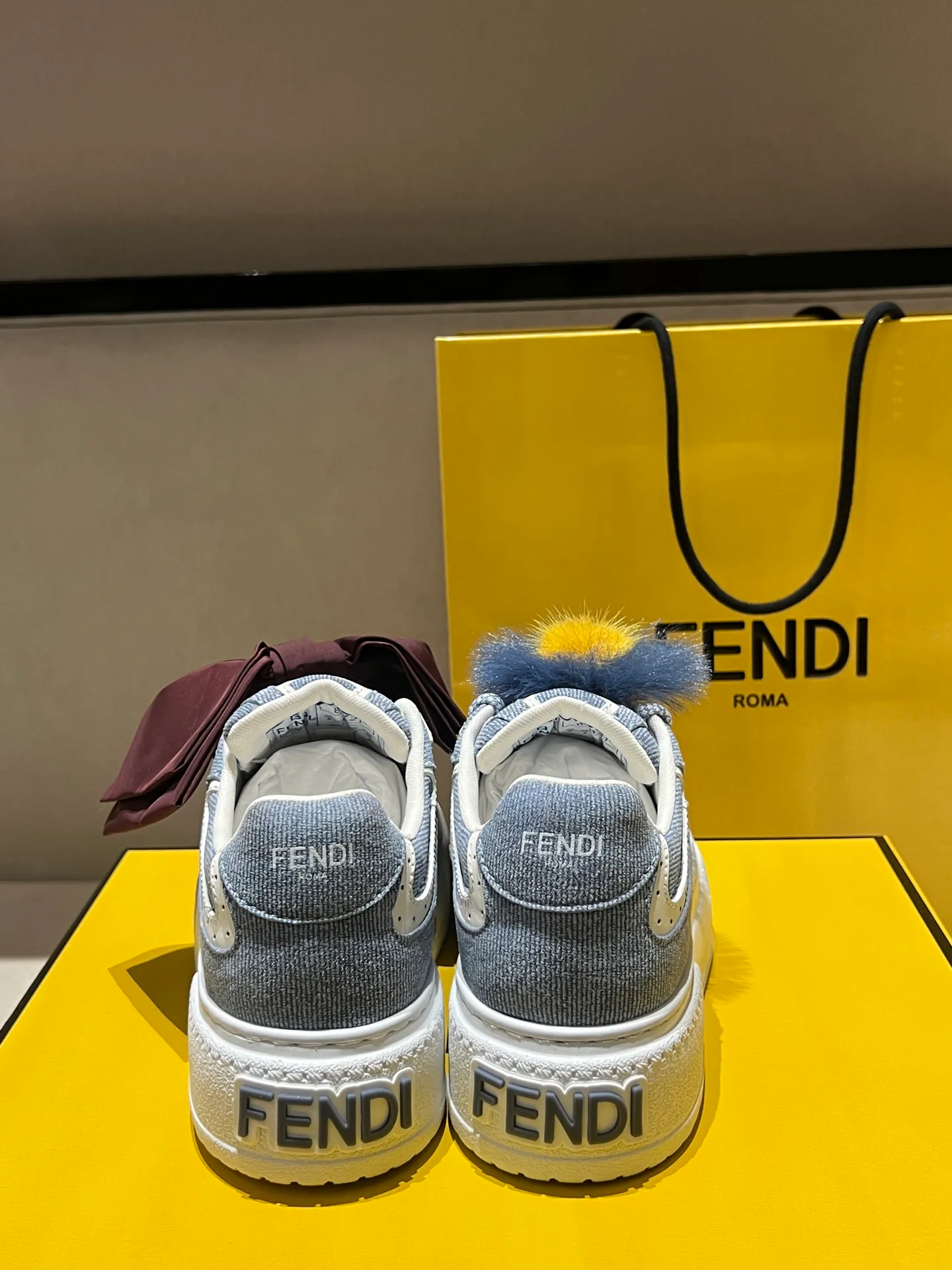 Кроссовки Женские Fendi 1469111