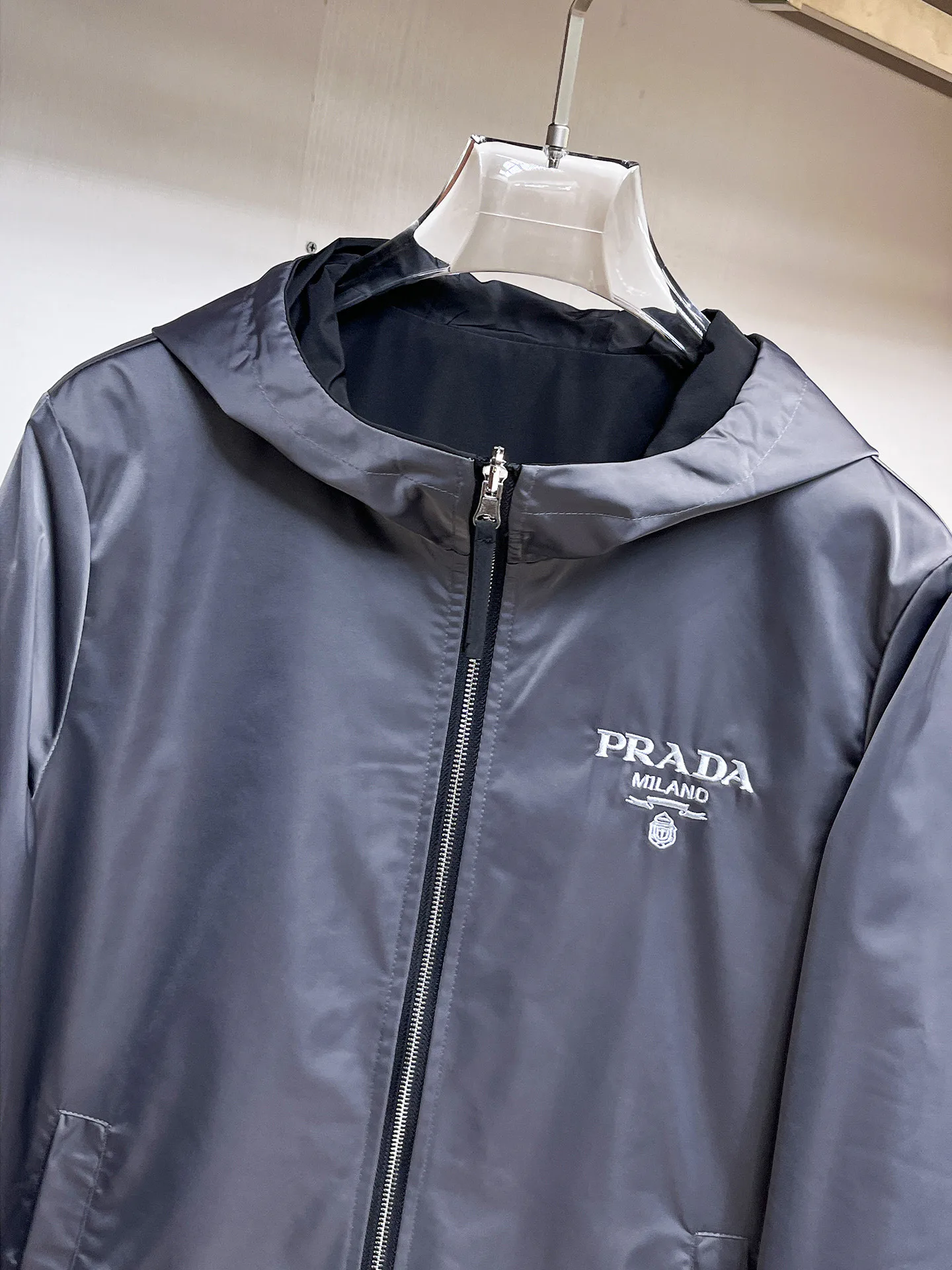 Куртки И Пуховики Мужские Prada 18197235