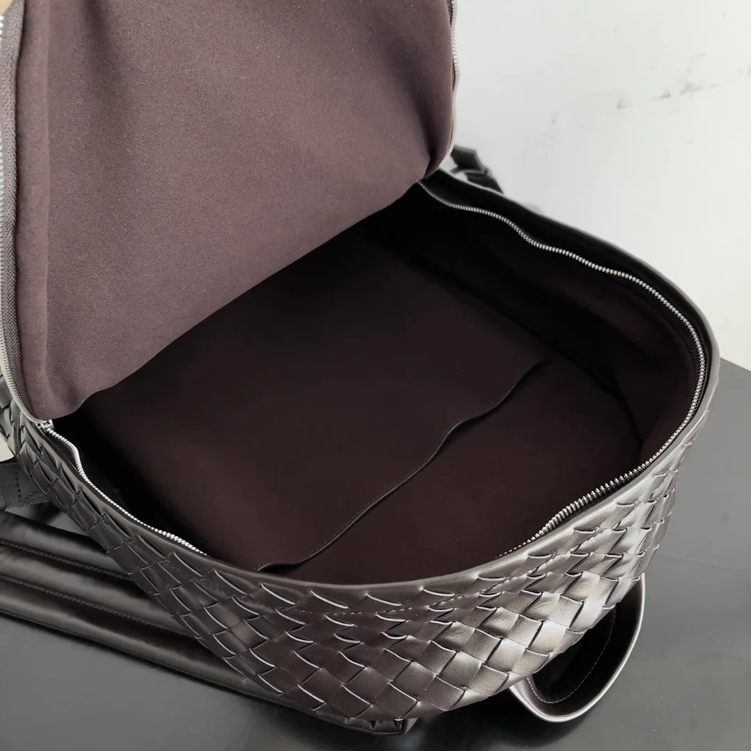 Рюкзаки Женские Bottega Veneta 18936070