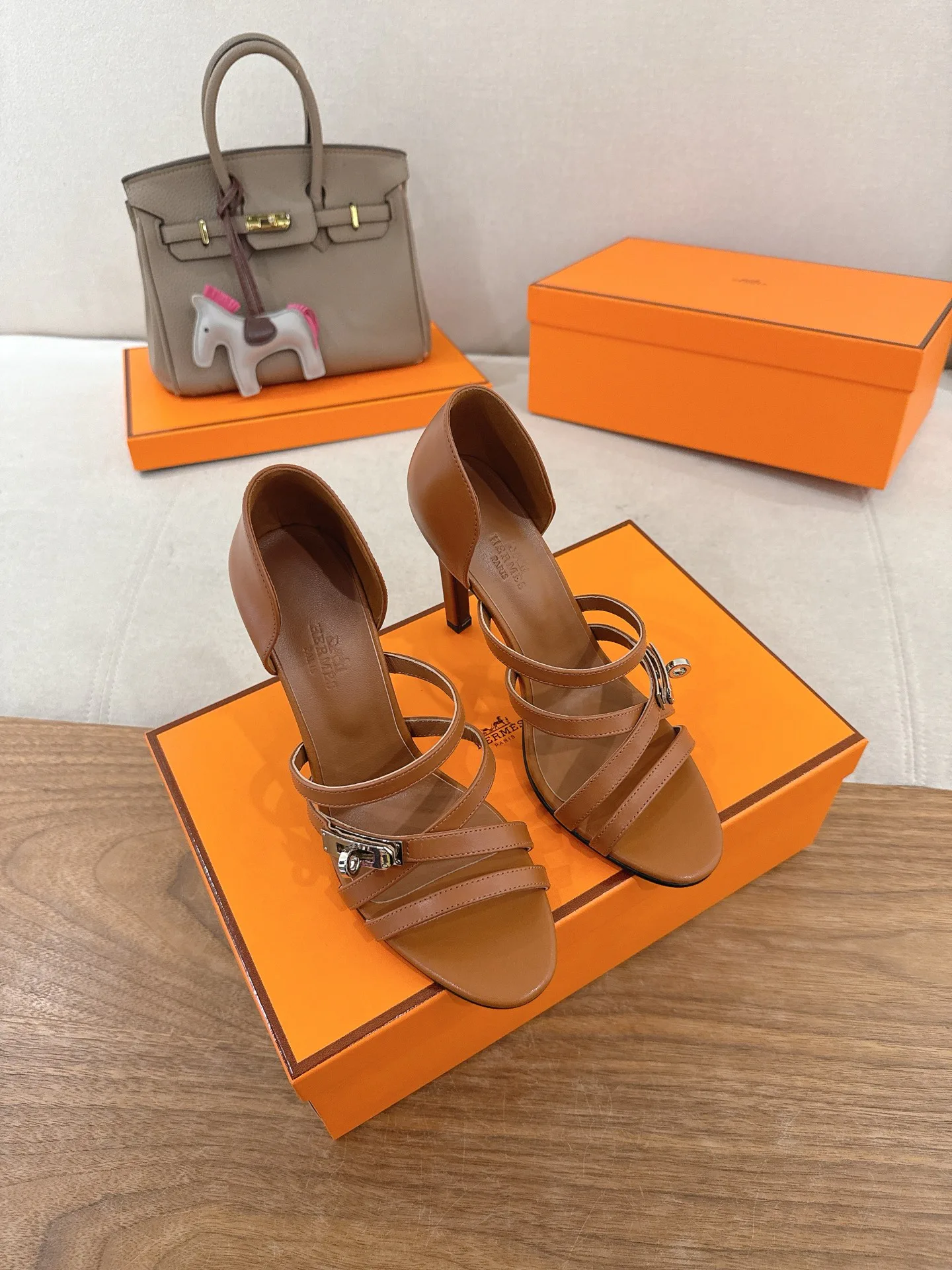 Босоножки Женские Hermes 10847636