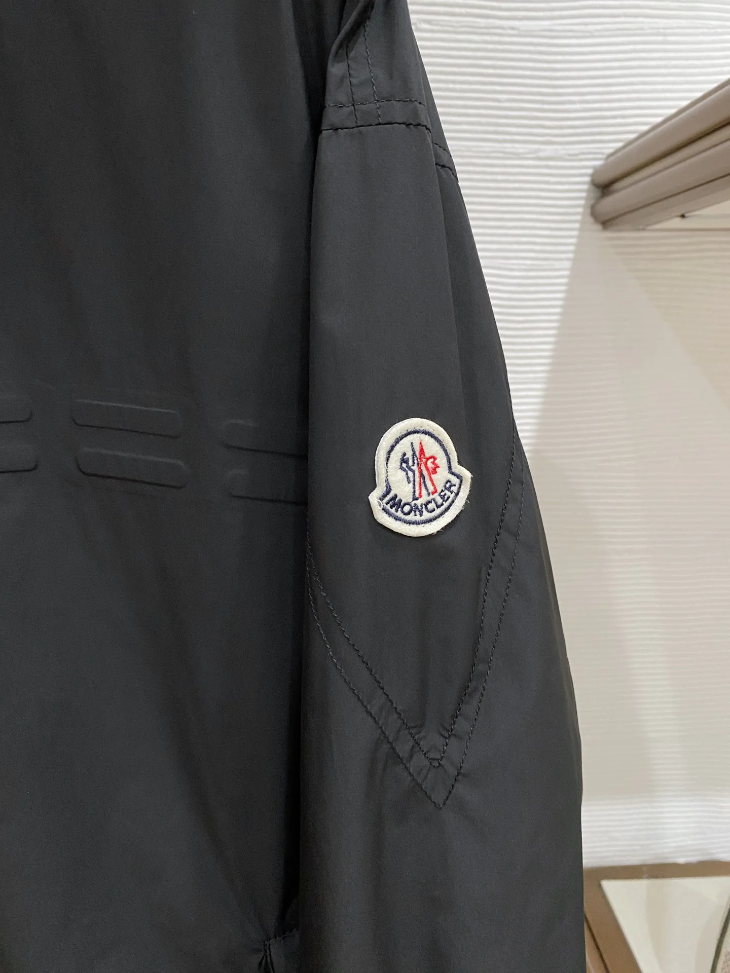 Куртки И Пуховики Мужские Moncler 10479632