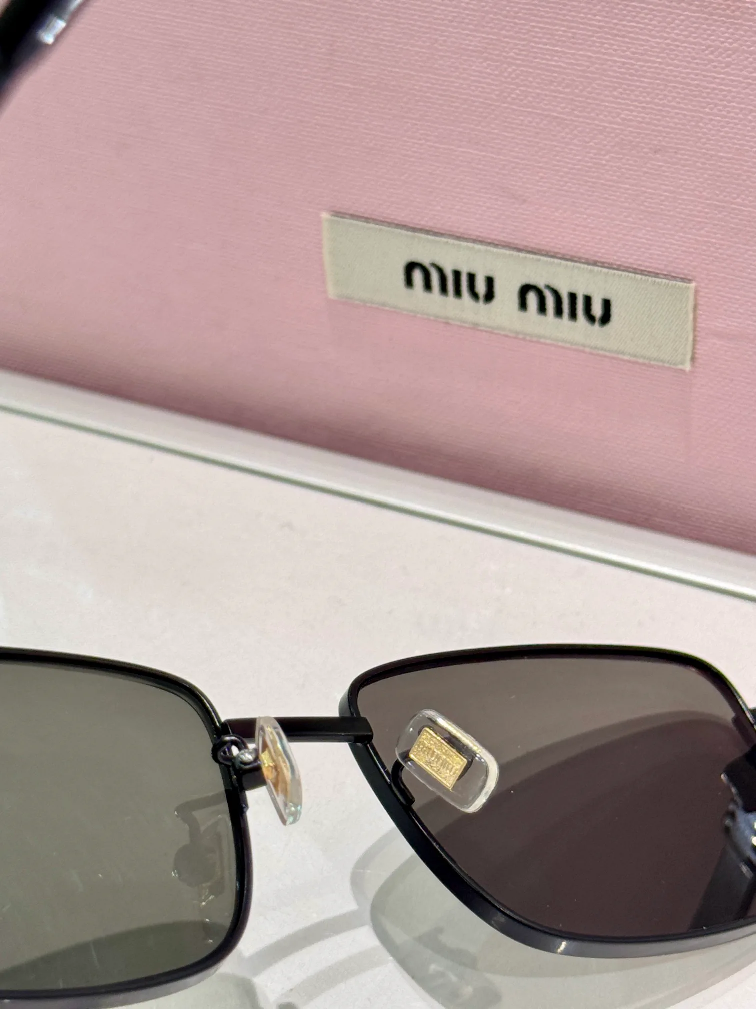Очки Miu Miu 12959409