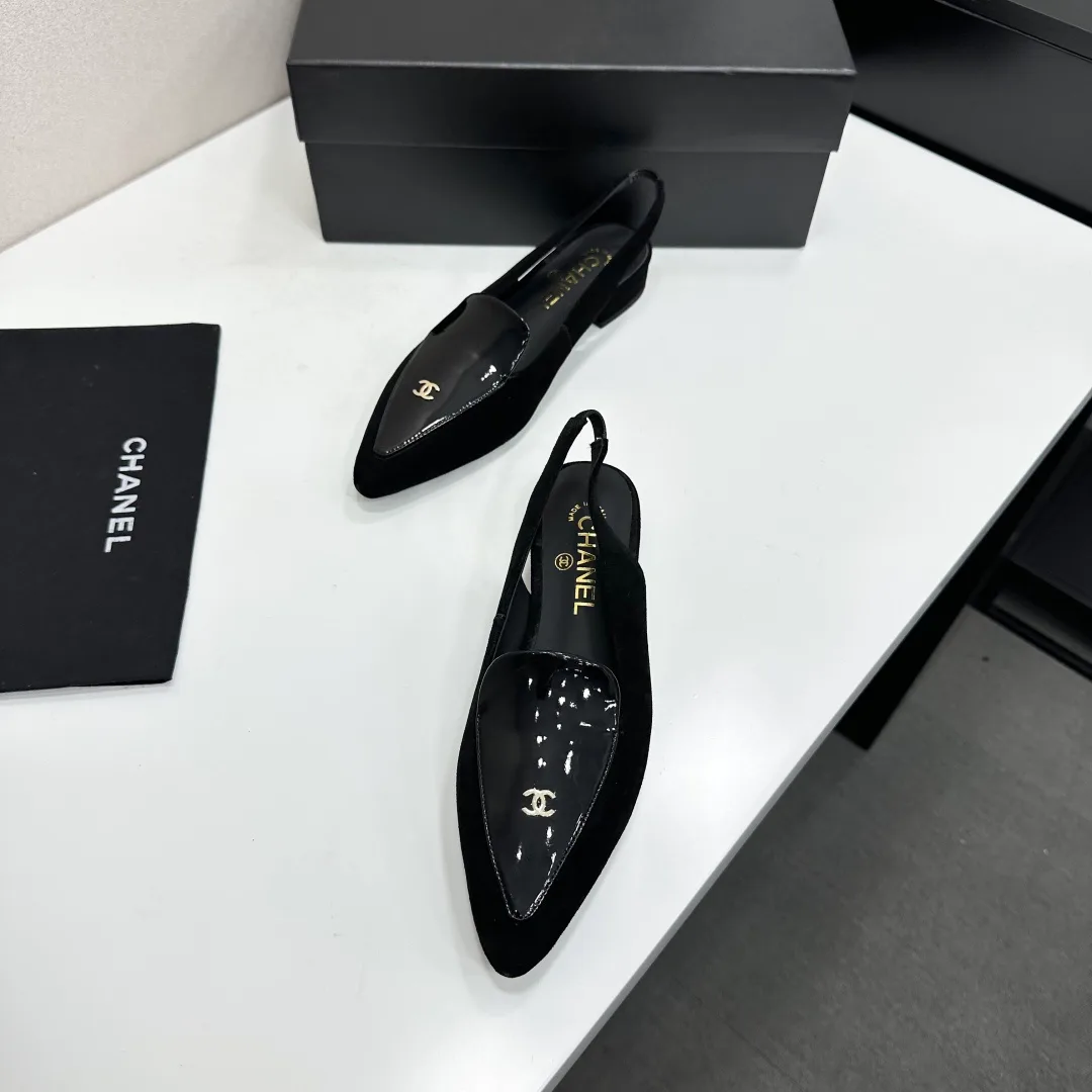 Туфли Женские Chanel 18083698