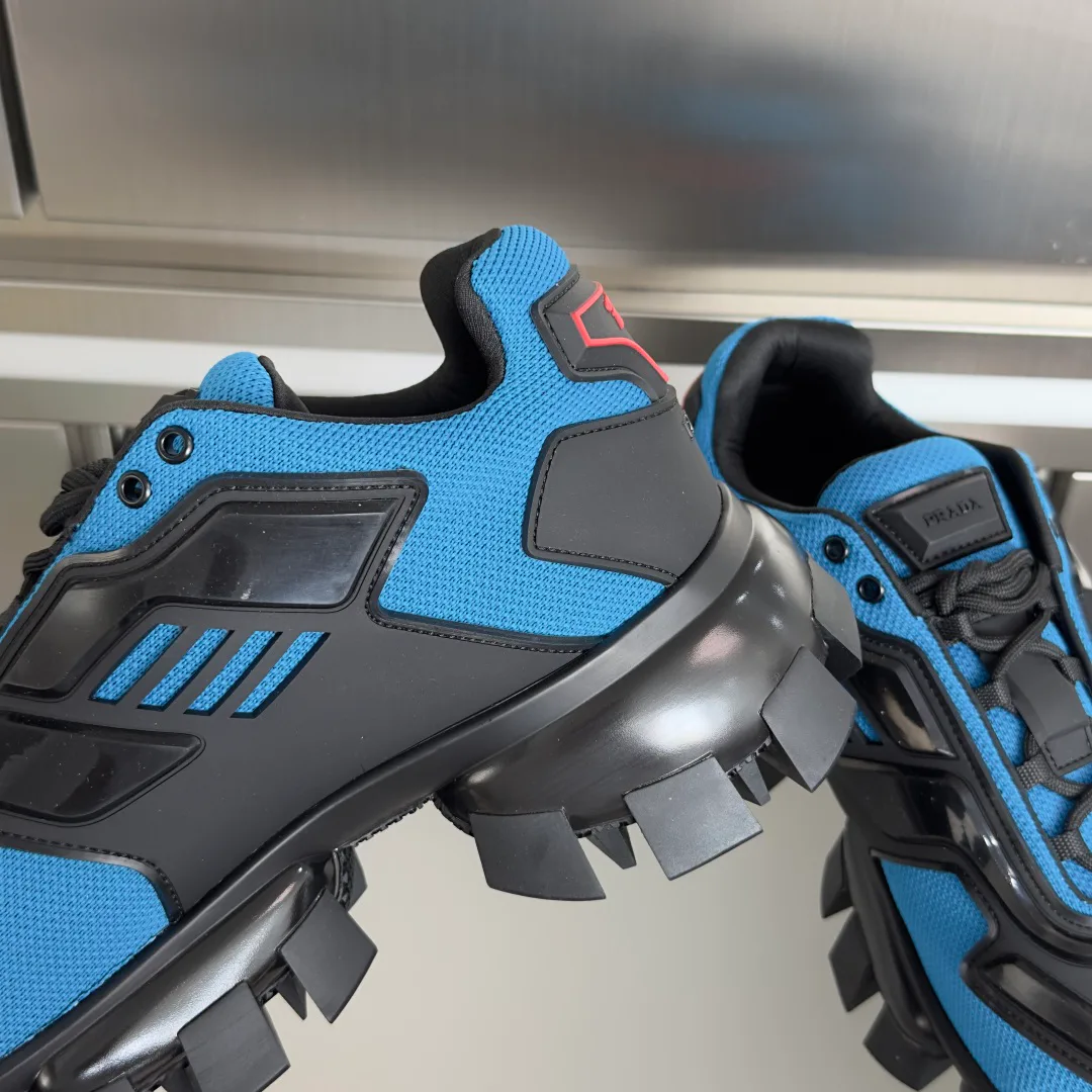 Кроссовки Женские Prada 878029