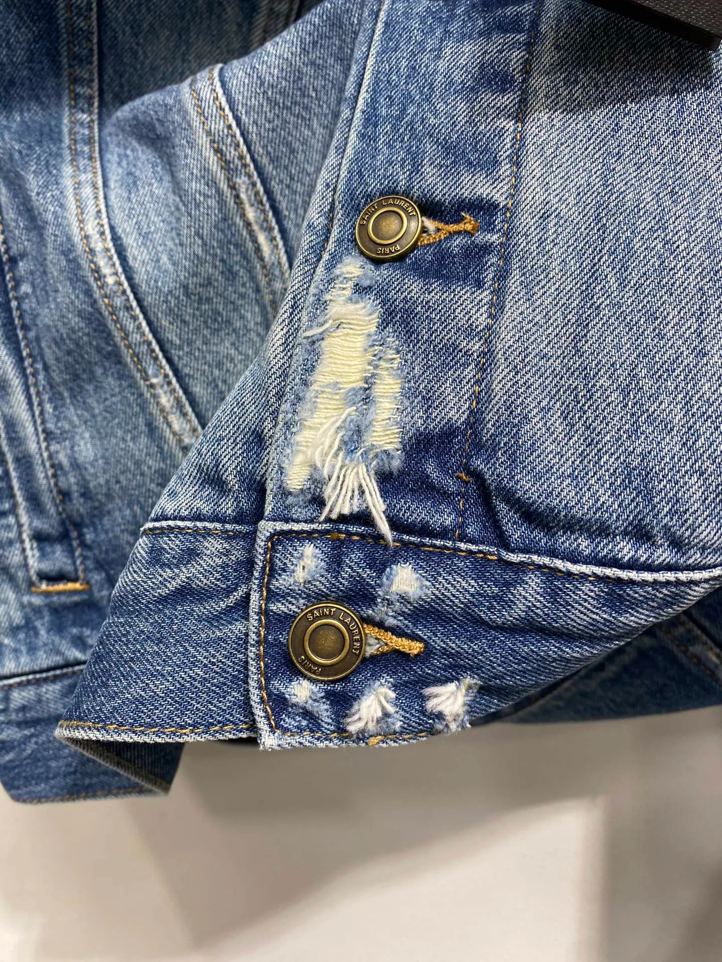 Куртки И Пуховики Мужские Saint Laurent 17190