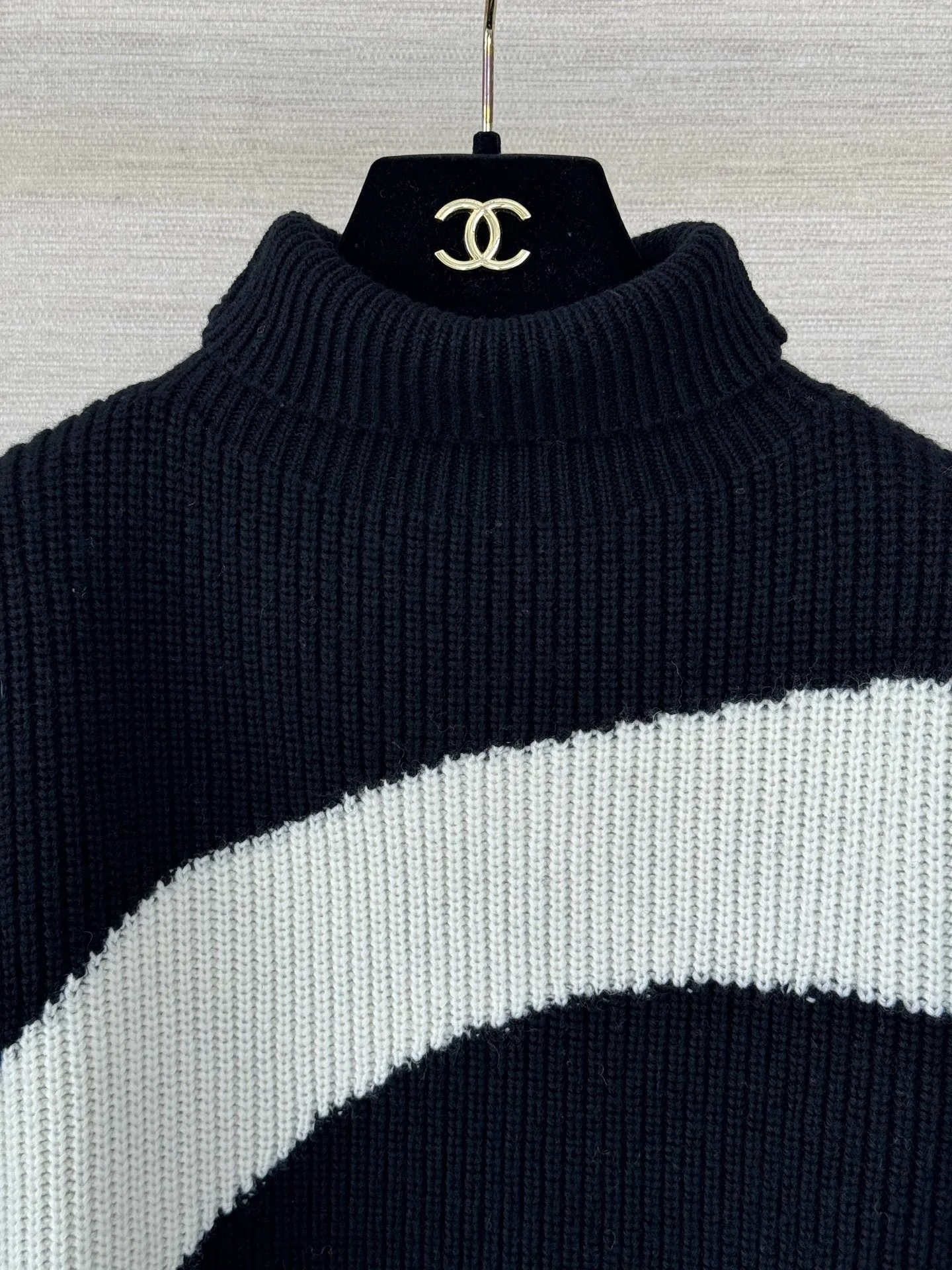 Джемперы И Свитеры Женские Chanel 20050999