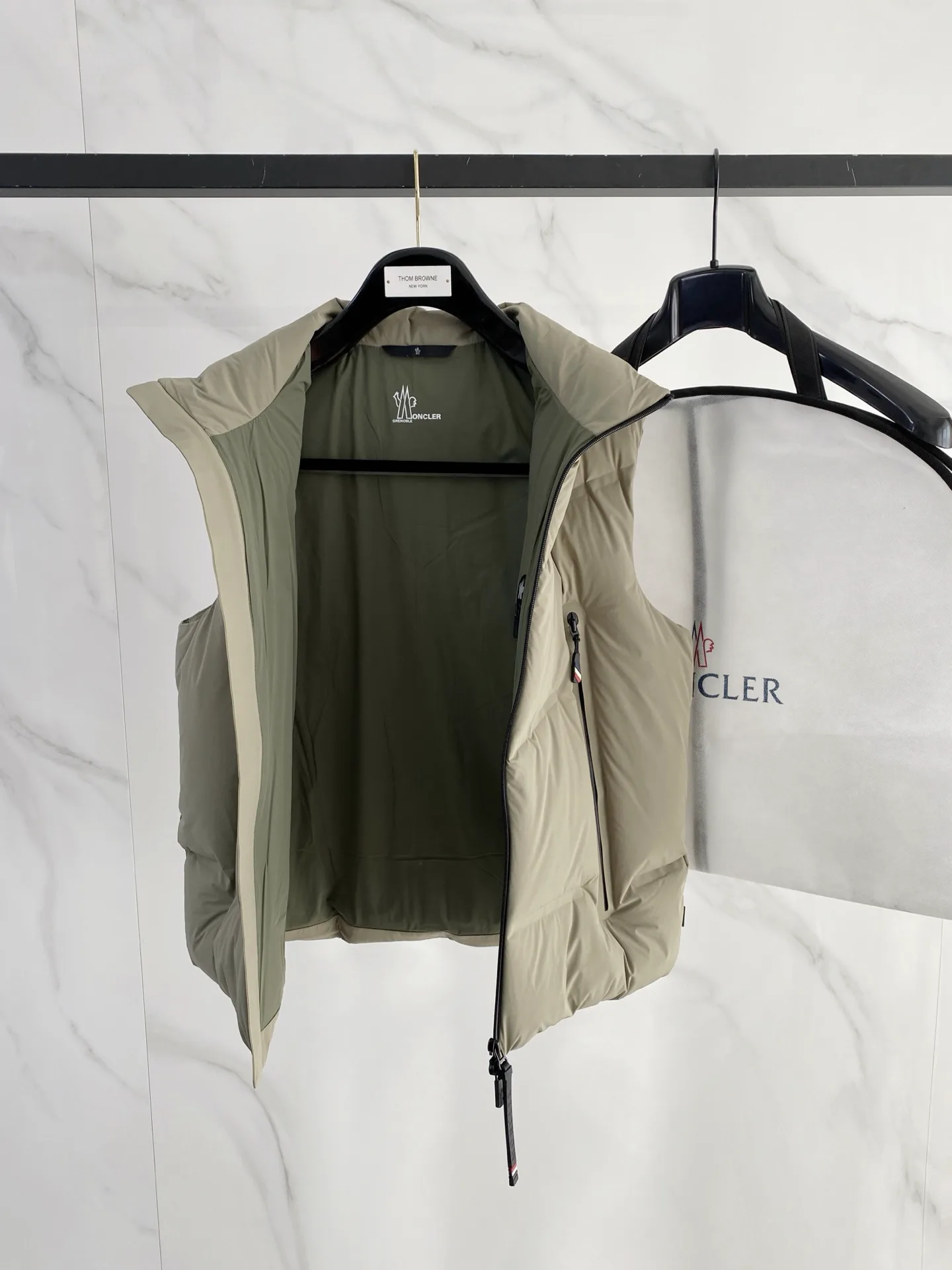 Жилеты Мужские Moncler 1266841