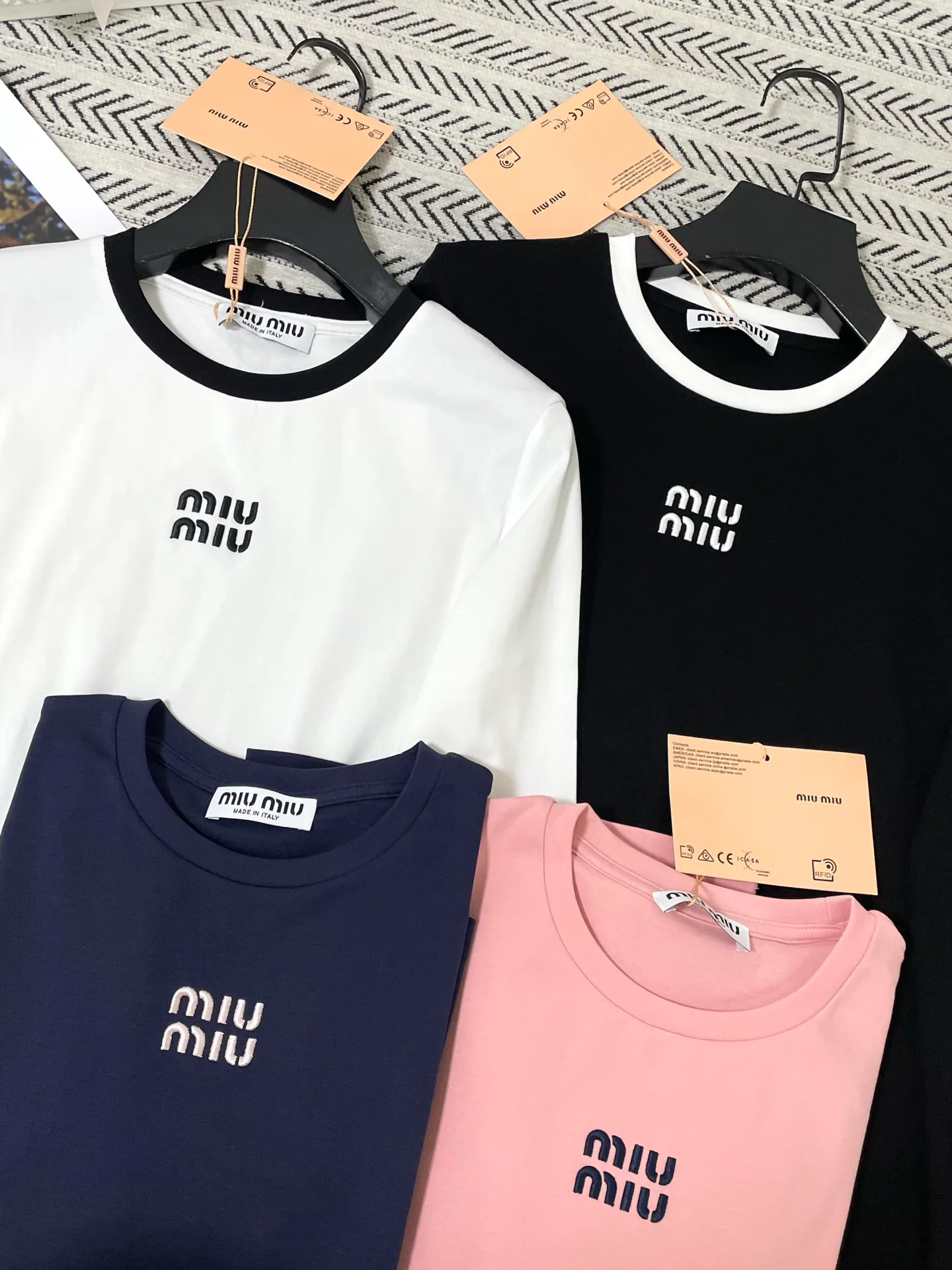 Футболки Женские Miu Miu 19749341