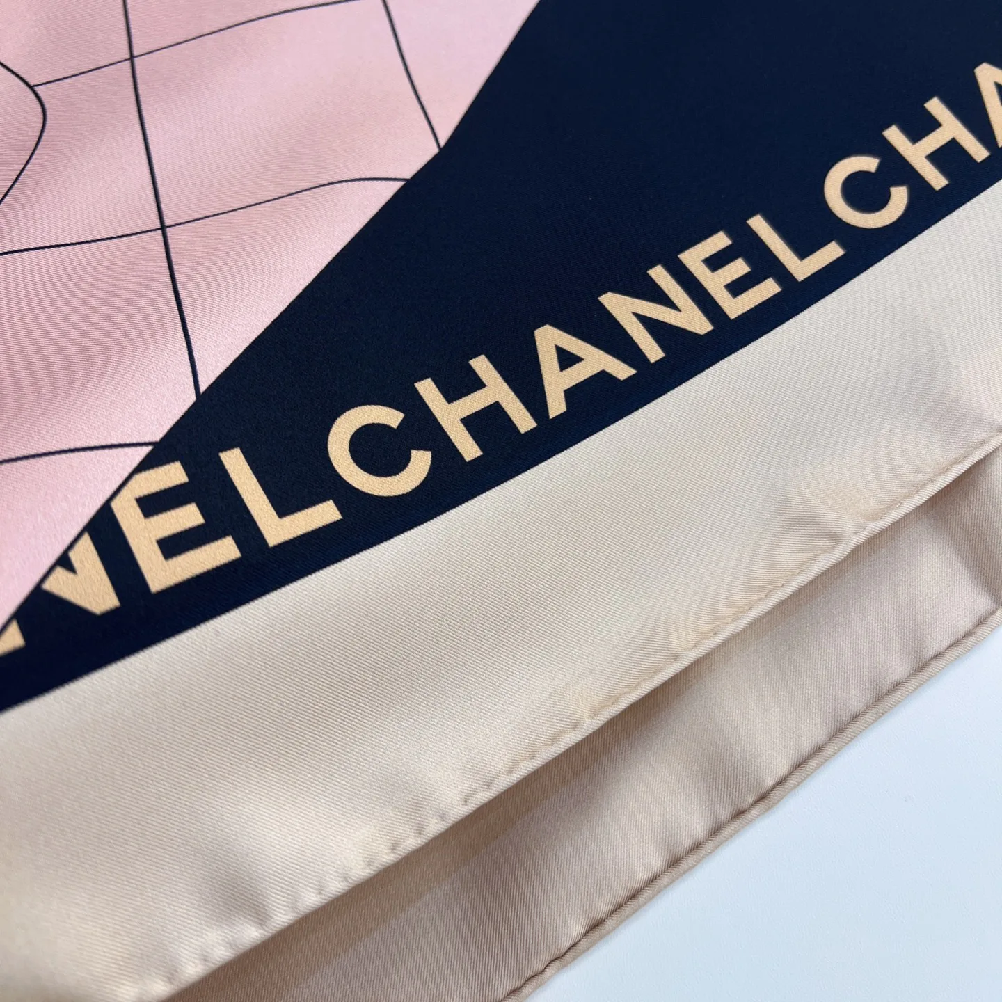 Платки Chanel 13575389