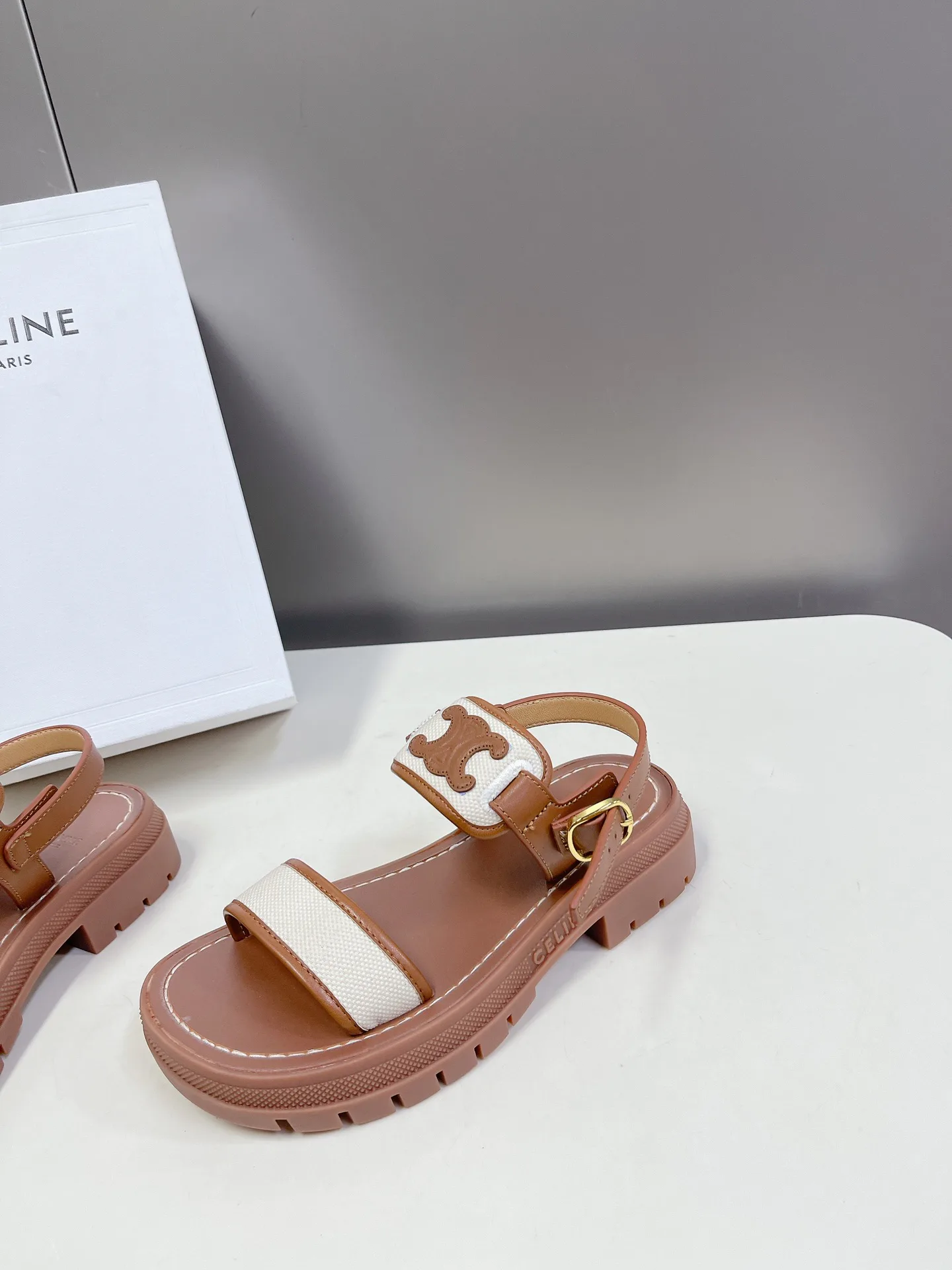 Босоножки Женские Celine 13581754